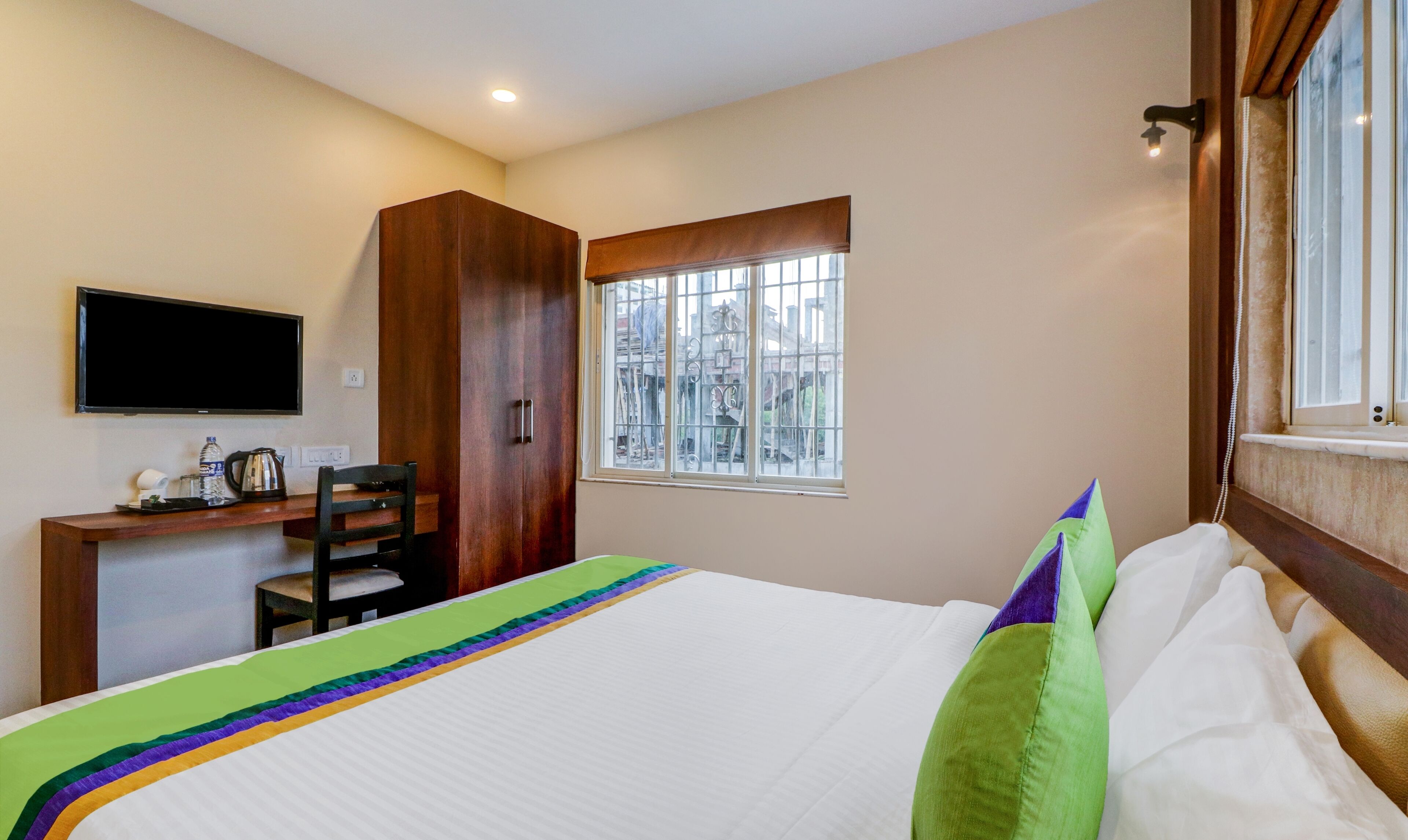 Treebo Trend Hrs Suncity