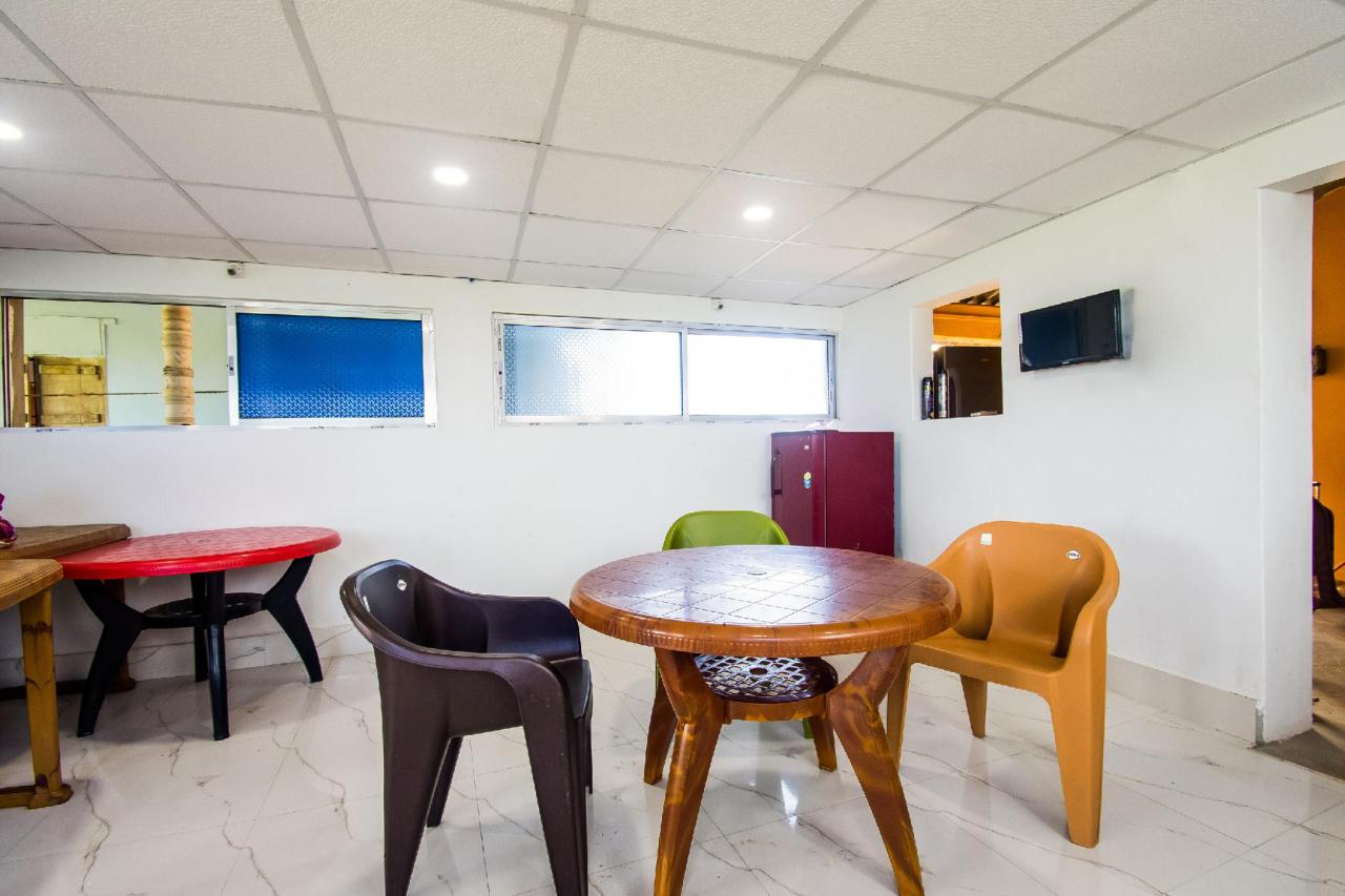 Hotel Sagar Brishti by OYO Rooms