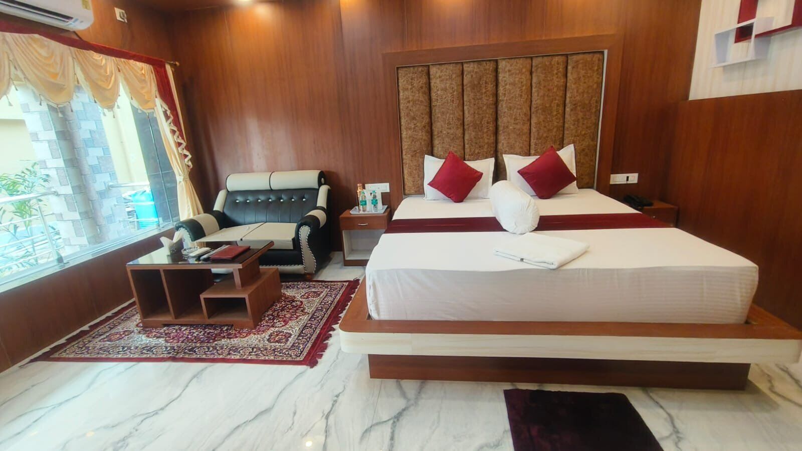 Saikat Saranya Mandarmani