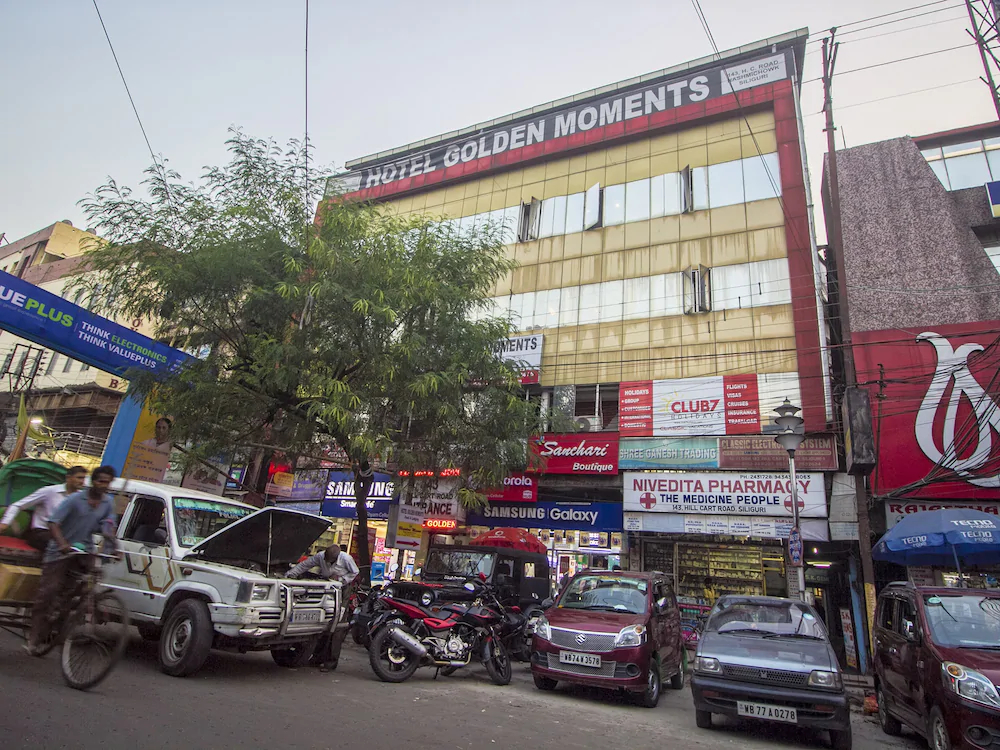 Hotel Golden Moments