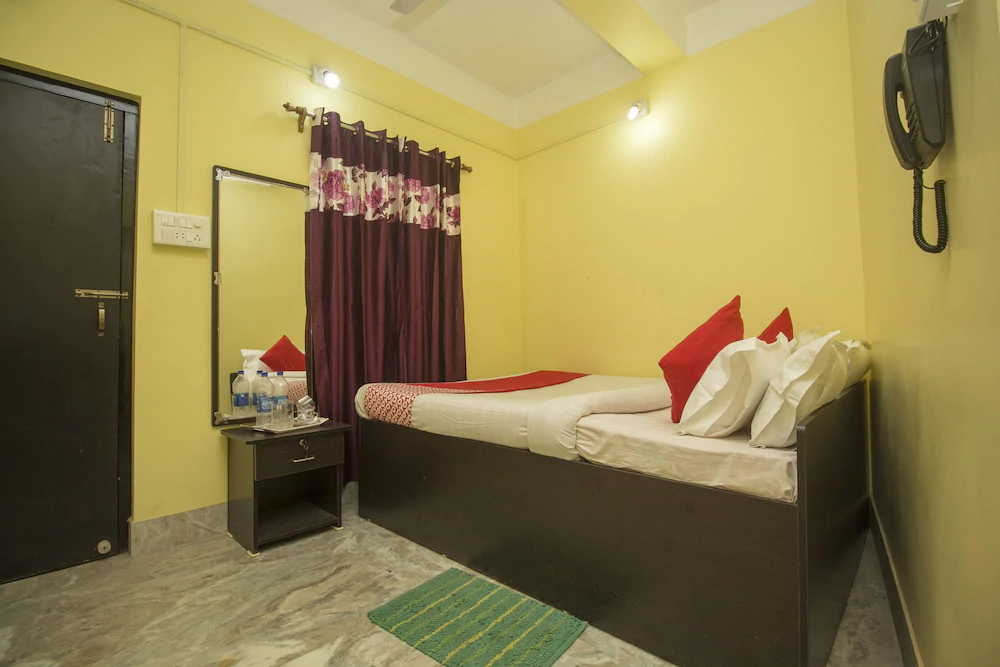 Hotel Kshounish Residency By OYO Rooms