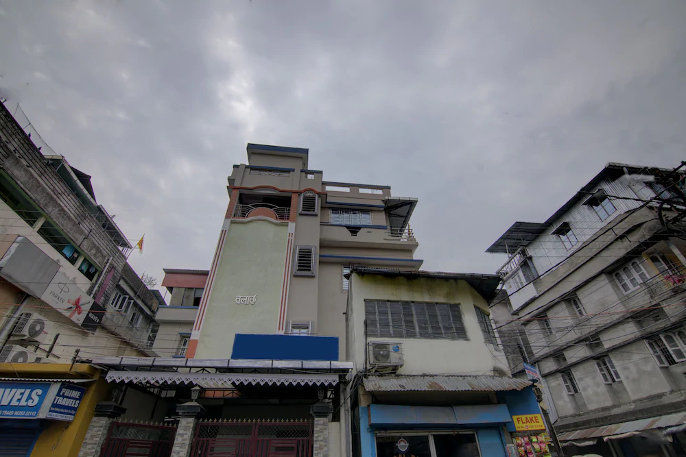 SS Lodge By OYO Rooms