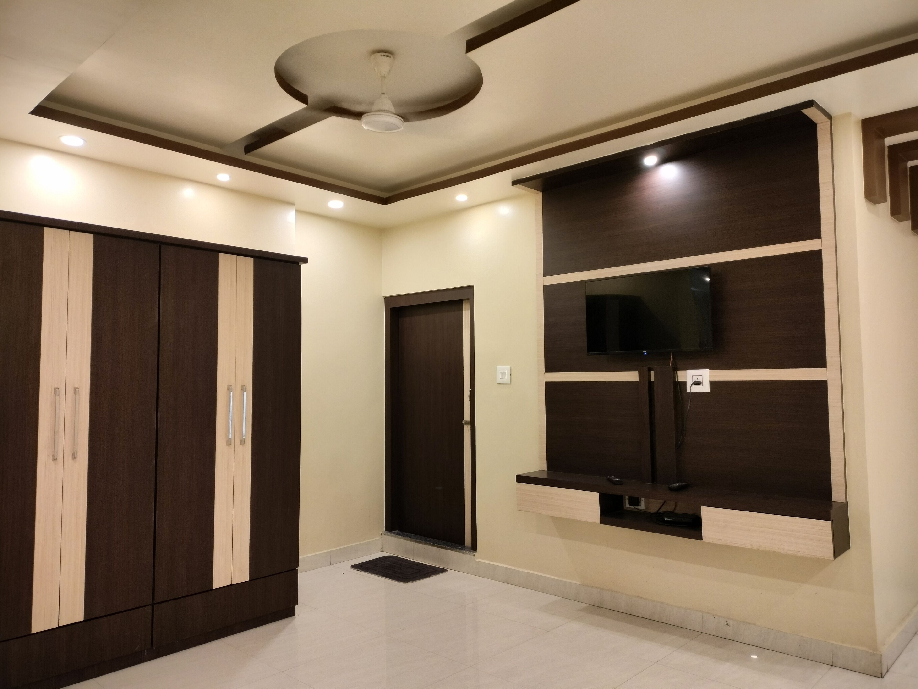 Hotel Binapani Deluxe 1