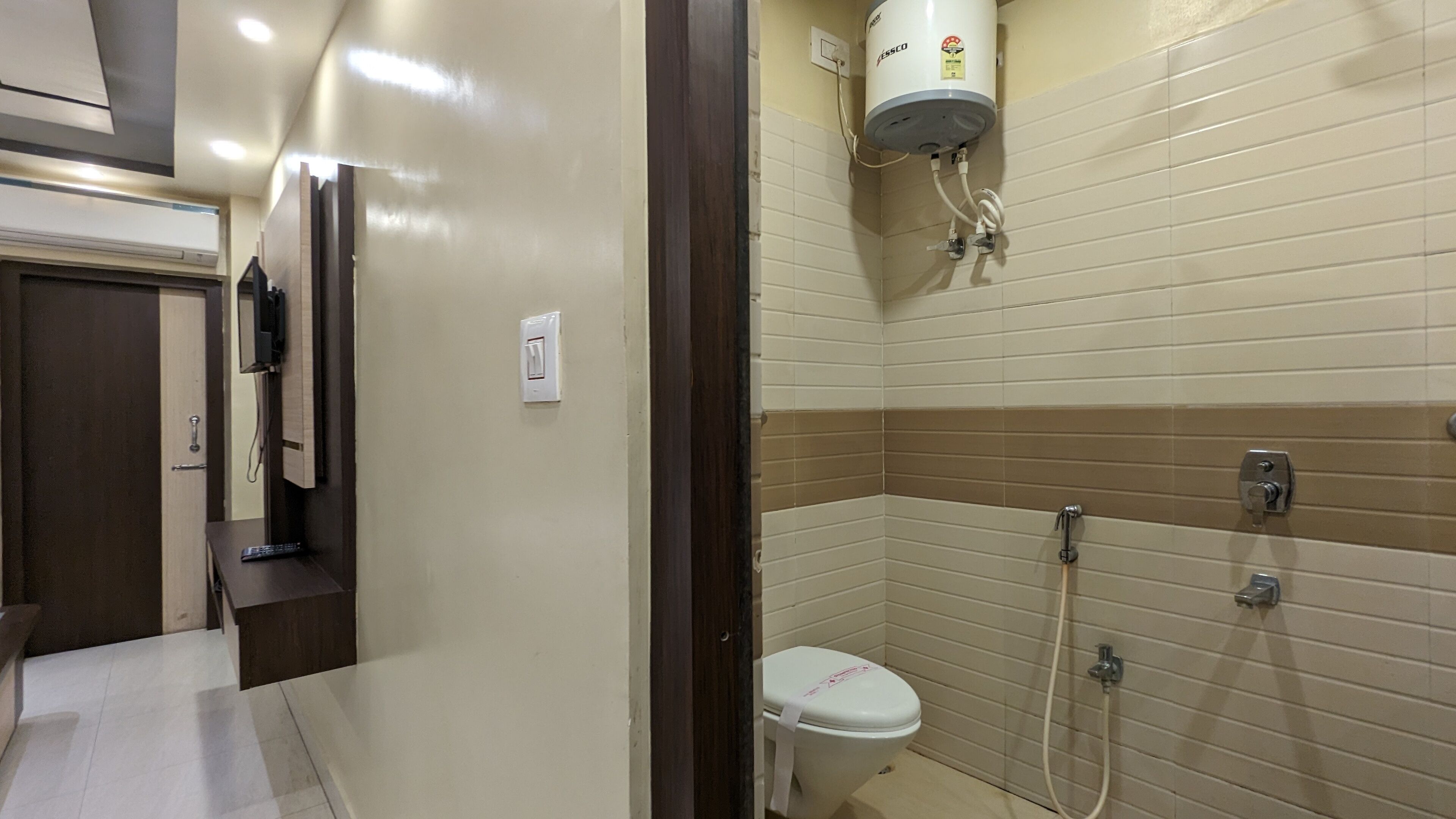 Hotel Binapani Deluxe 1