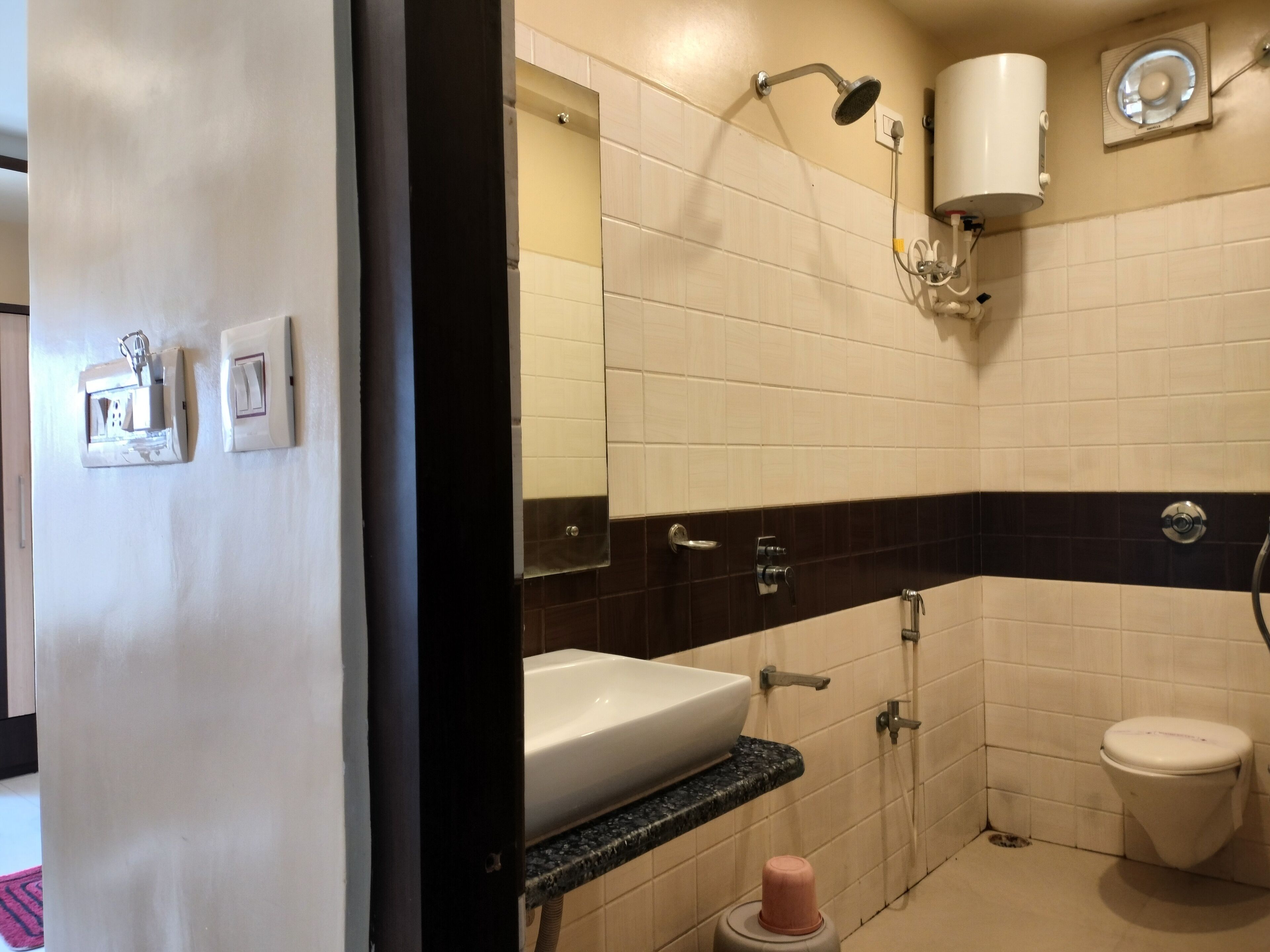 Hotel Binapani Deluxe 1