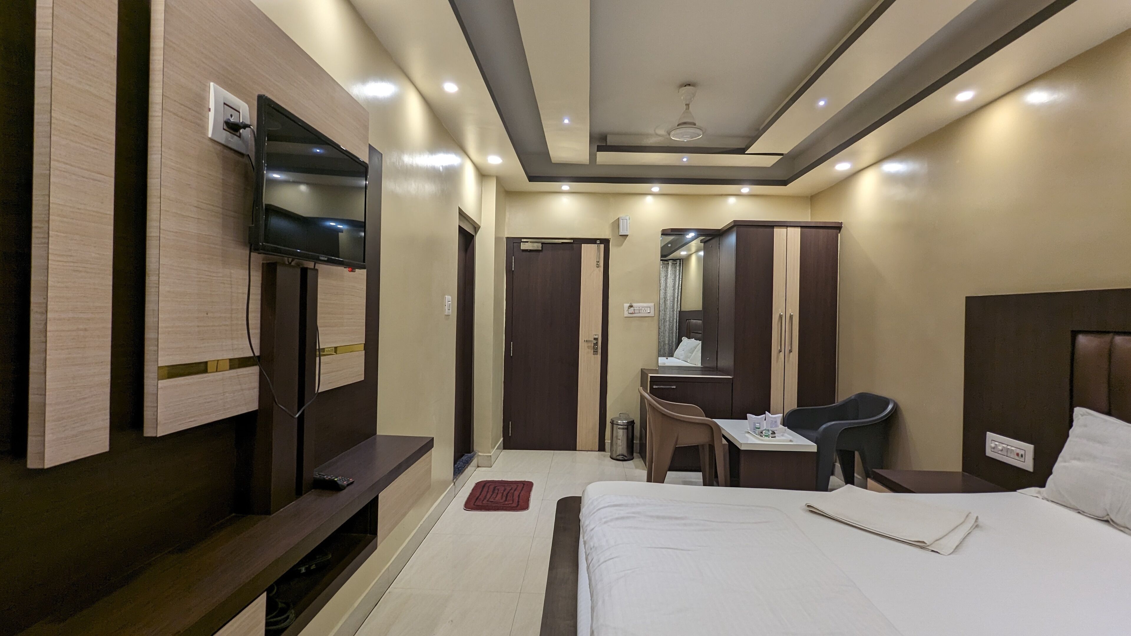 Hotel Binapani Deluxe 1