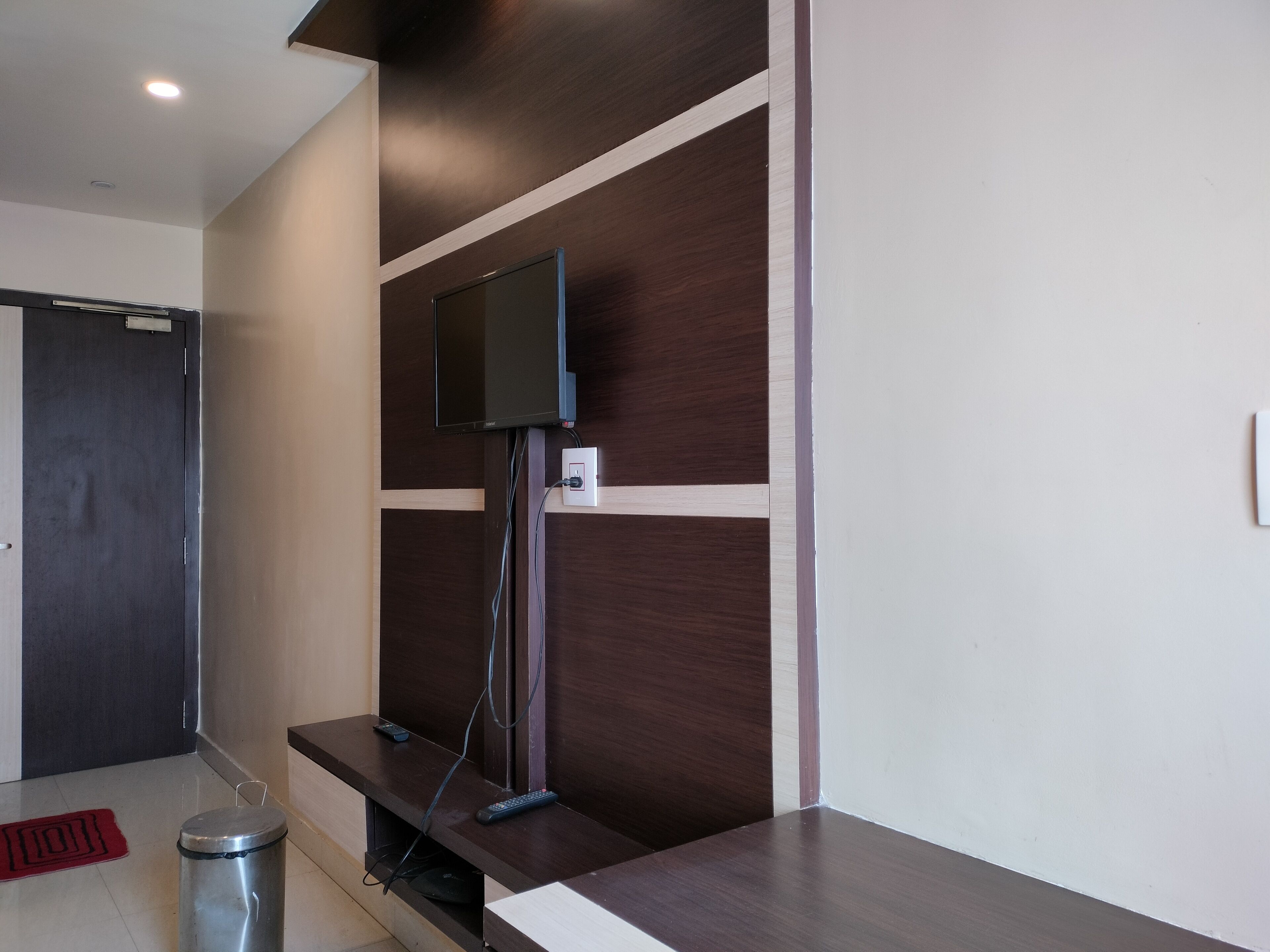 Hotel Binapani Deluxe 1