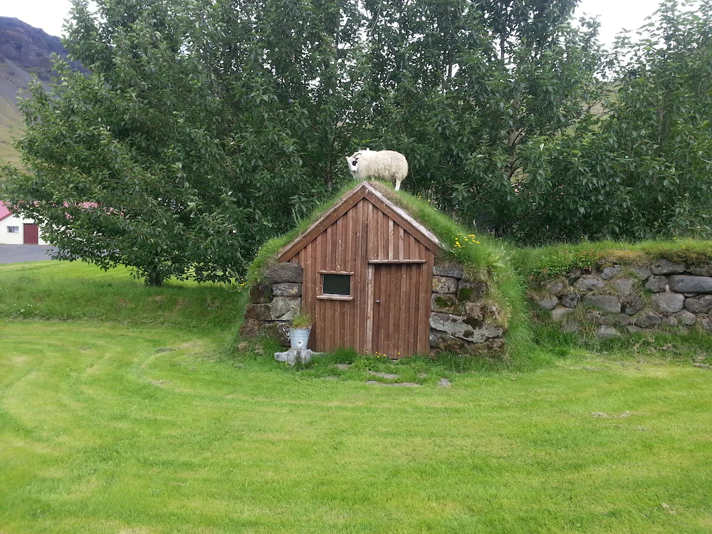 Asolfsskali Cottage