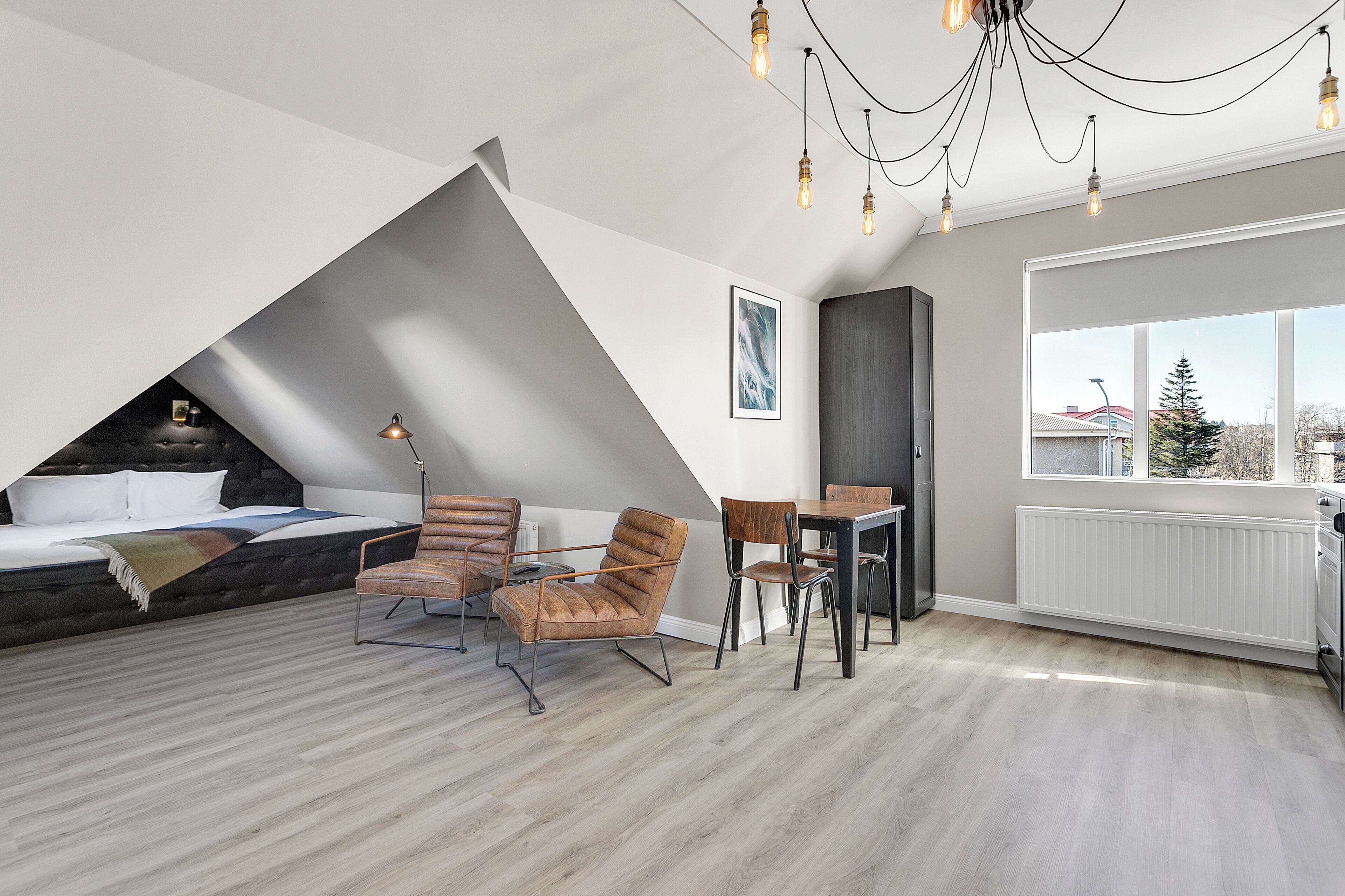 ODDSSON Downtown Hotel