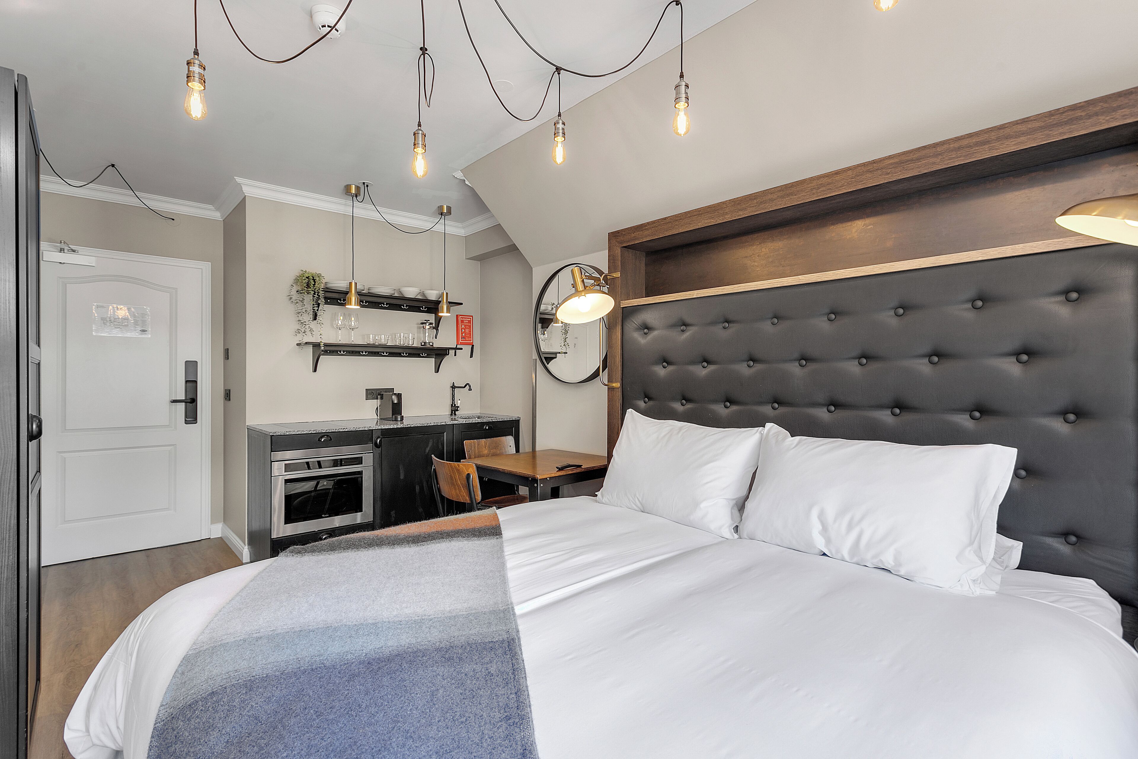 ODDSSON Downtown Hotel