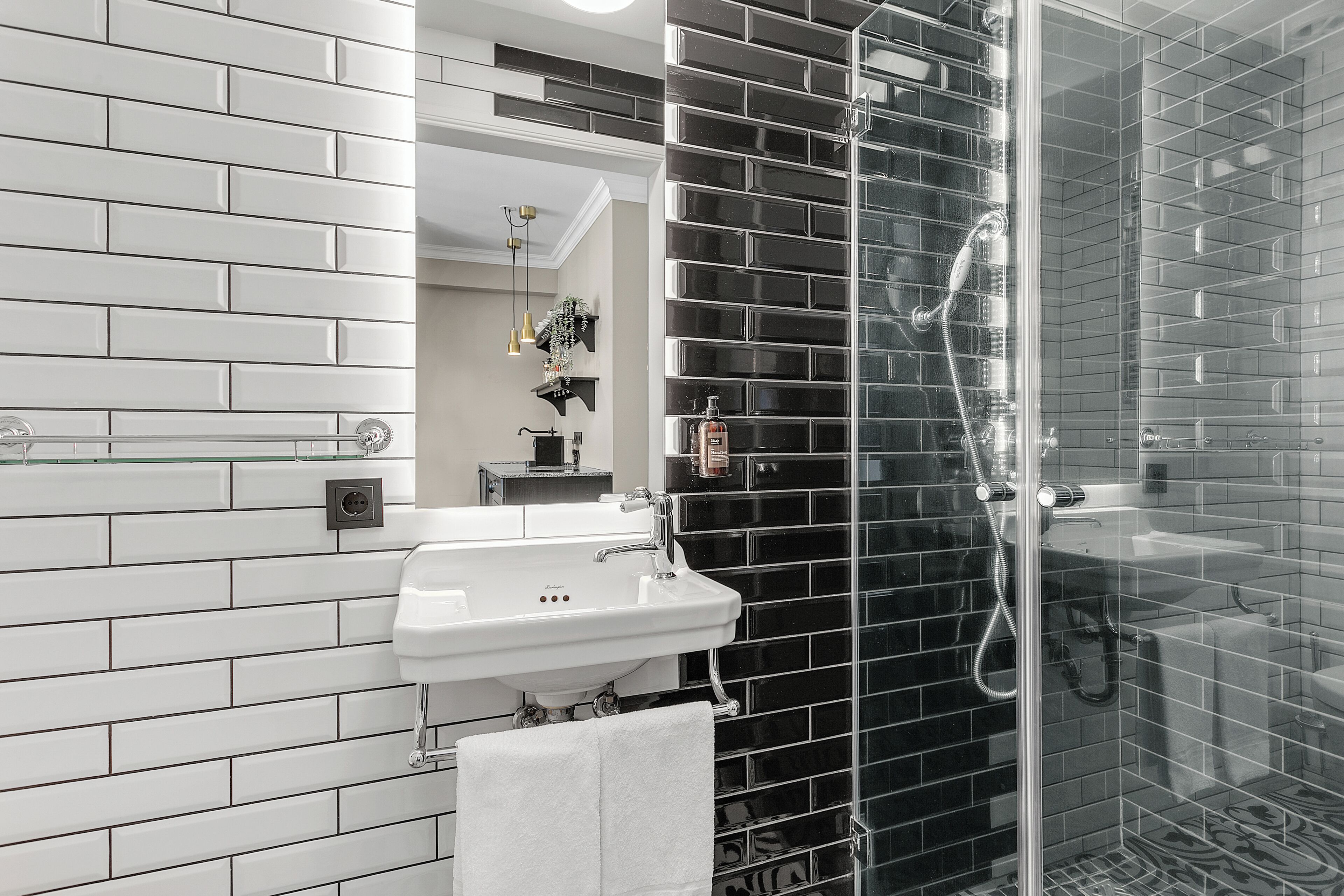 ODDSSON Downtown Hotel