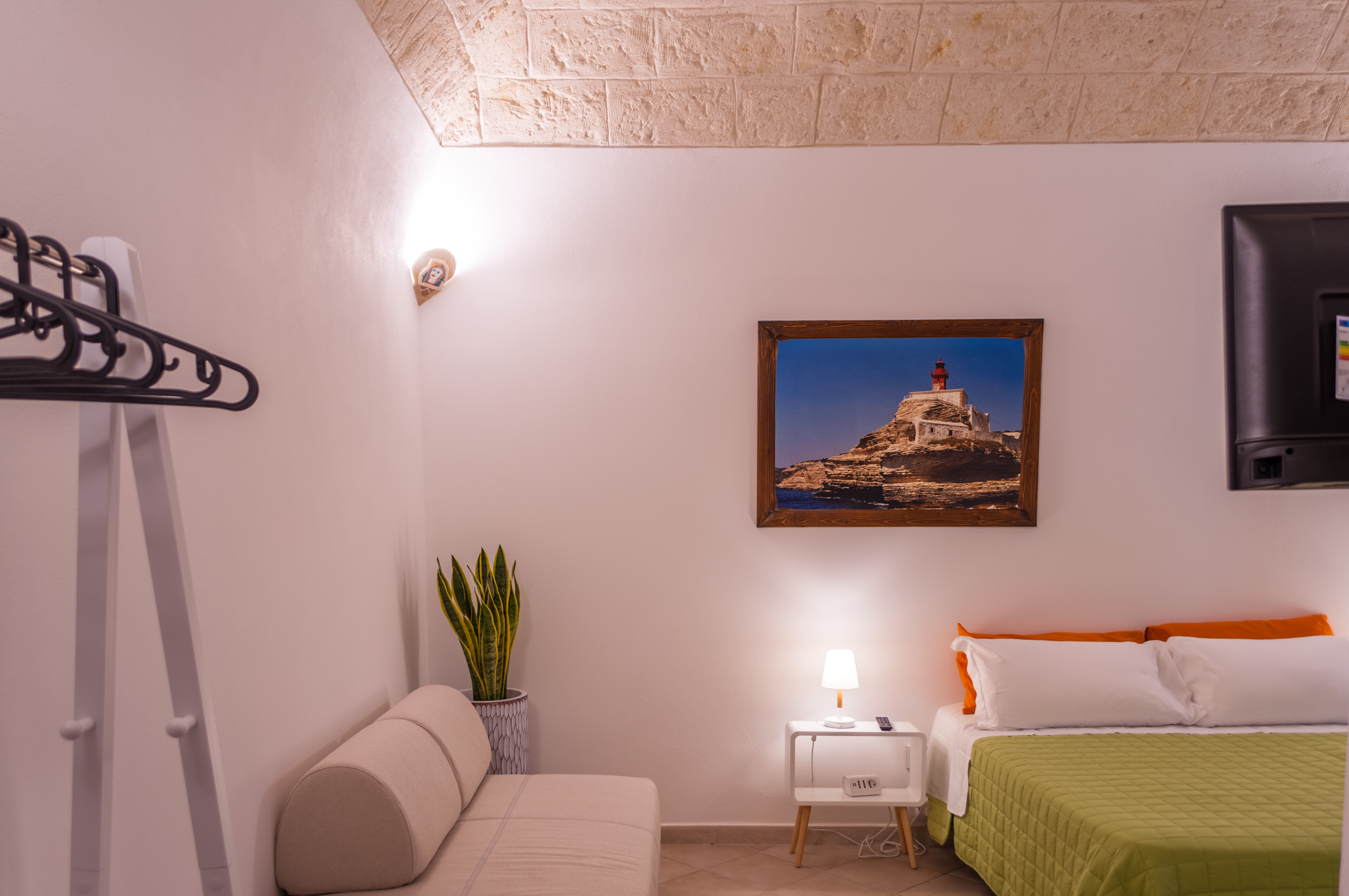 Melo Accomodations Abbrescia