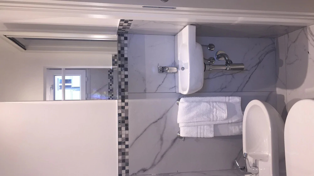 Hotel Dea Della Salute