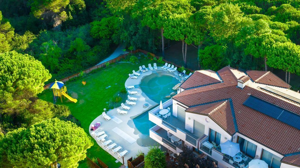 Bosco Canoro East Eco Resort