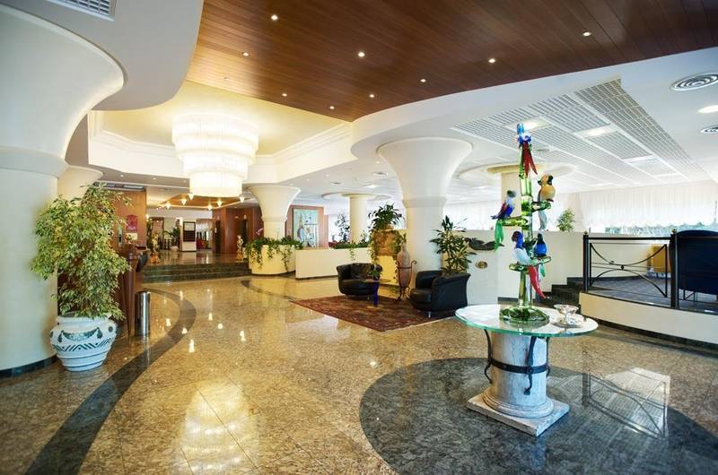 Savoy Beach Hotel & Thermal Spa