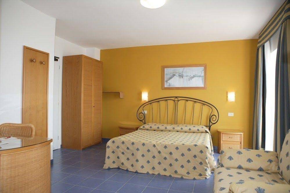 Hotel Serena Caorle B&B