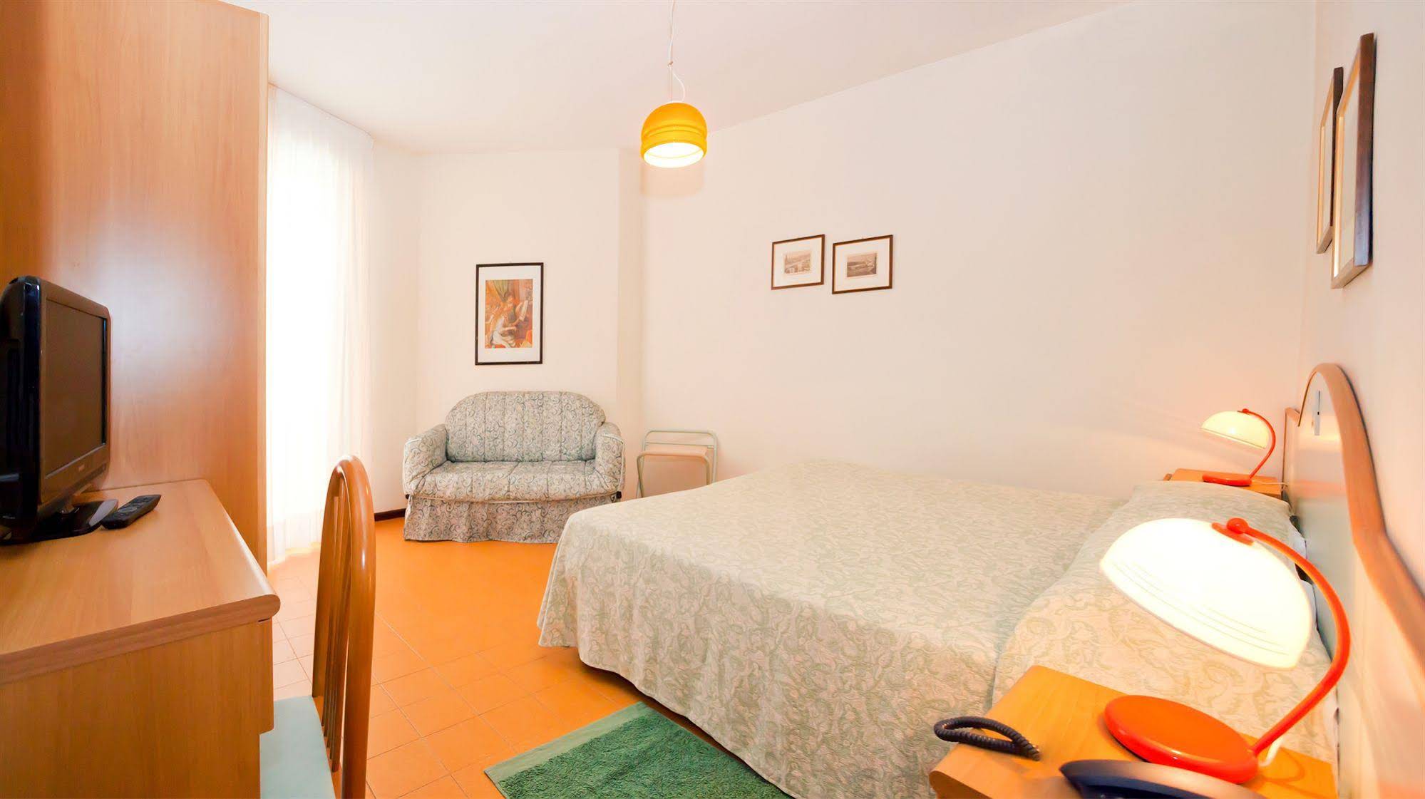 Hotel Universal