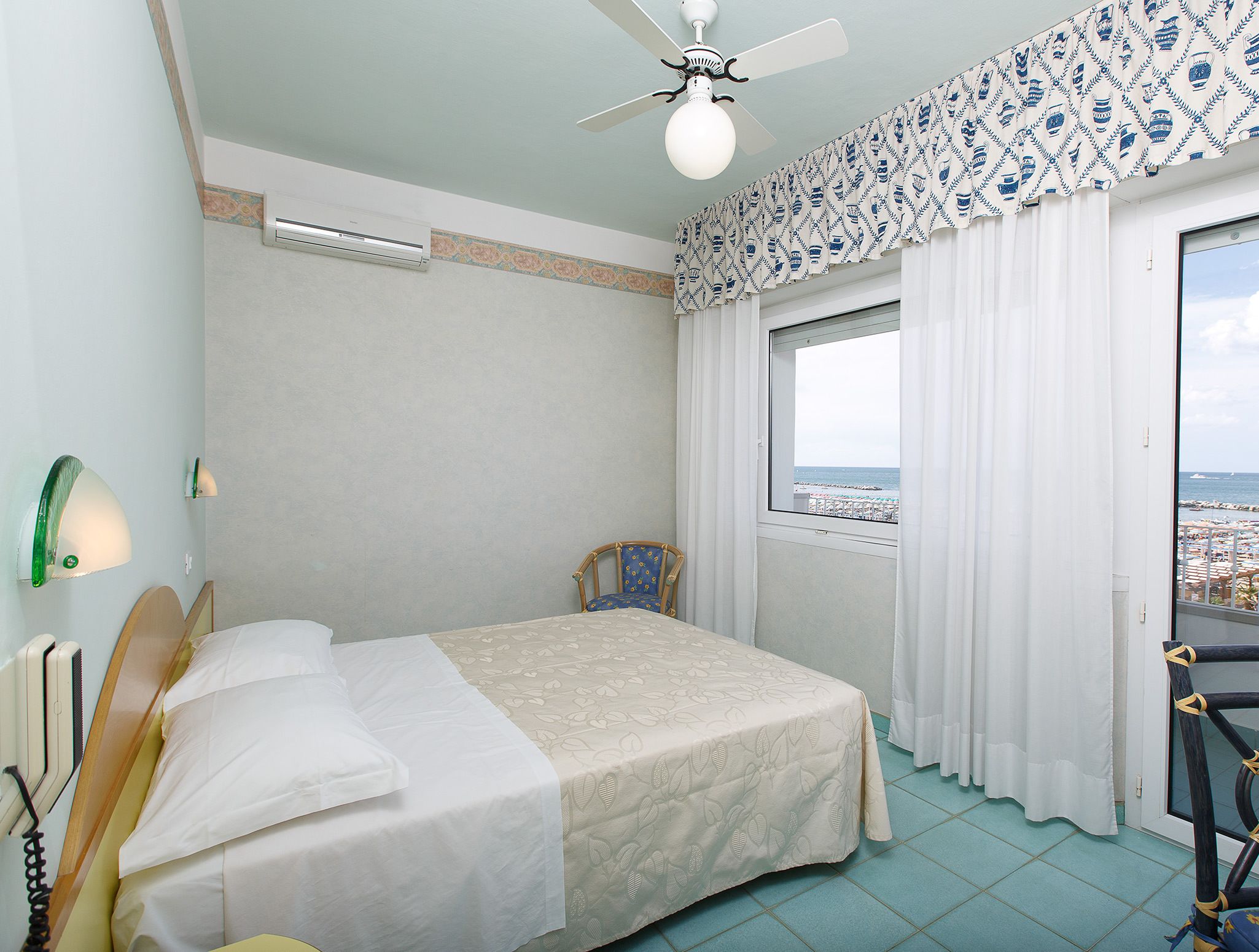 Hotel Luxor Beach