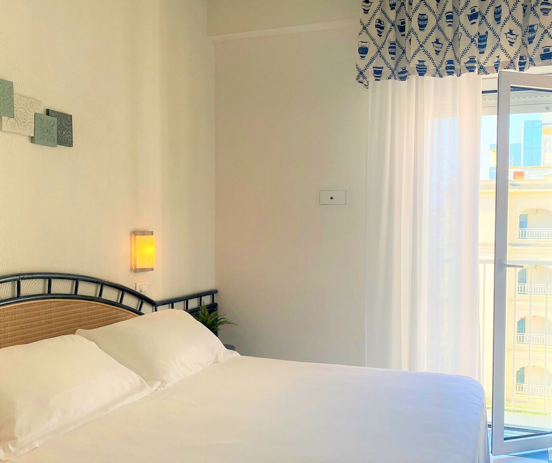 Hotel Luxor Beach