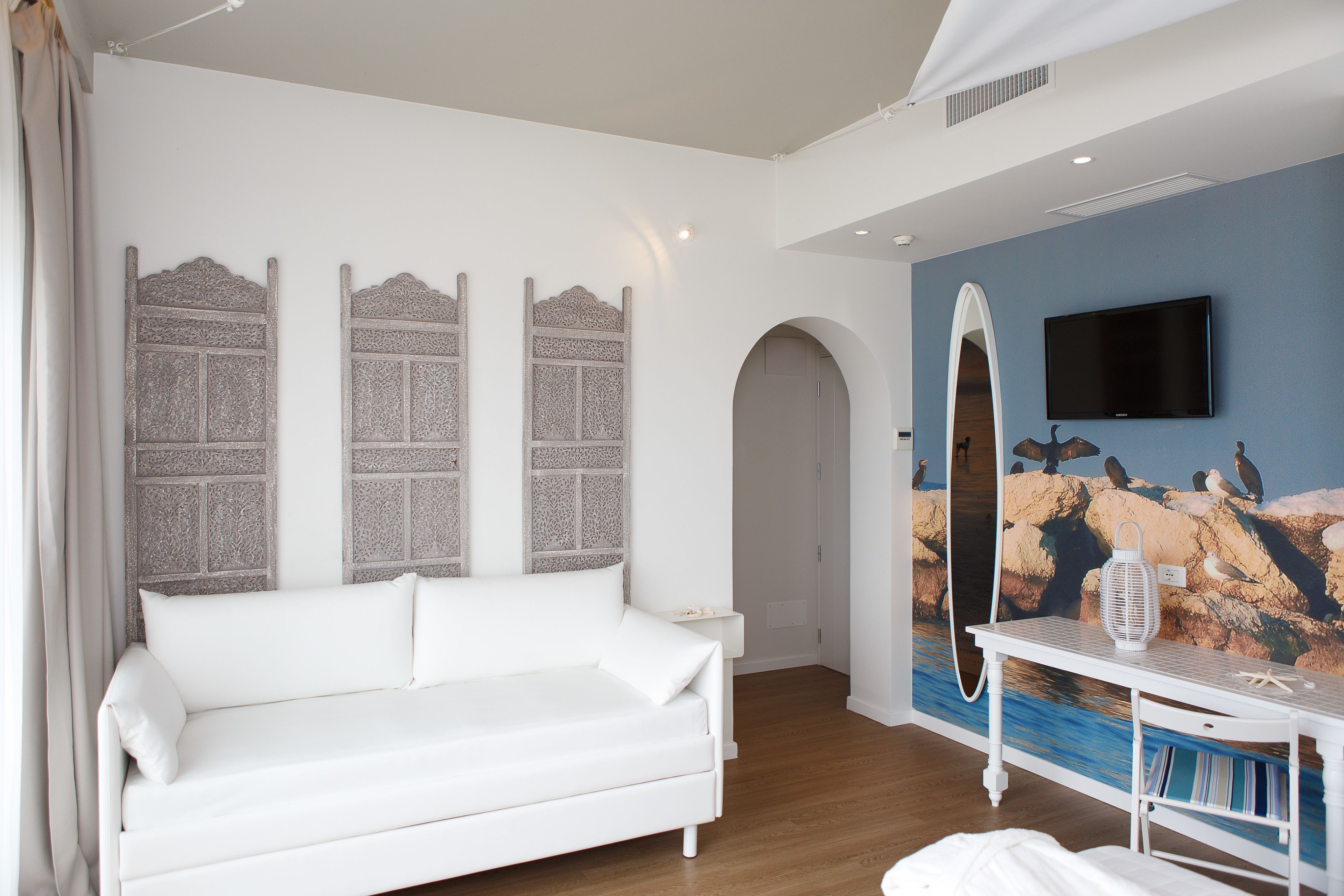 Hotel Luxor Beach