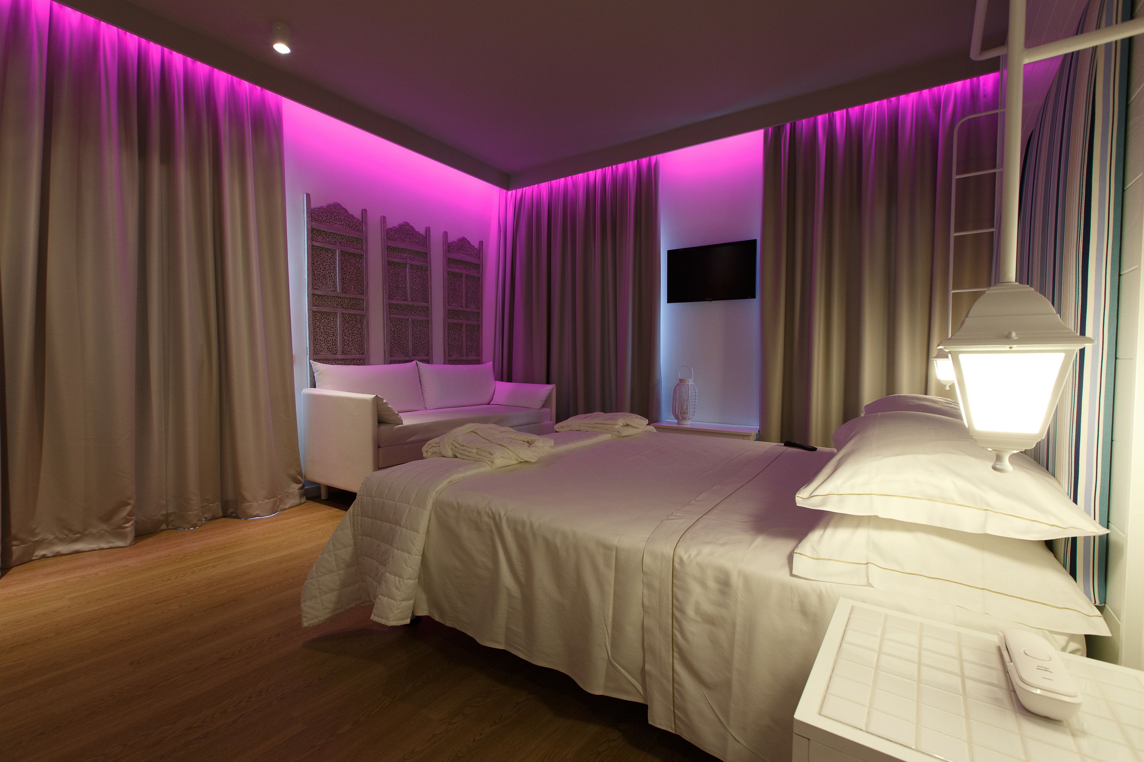 Hotel Luxor Beach