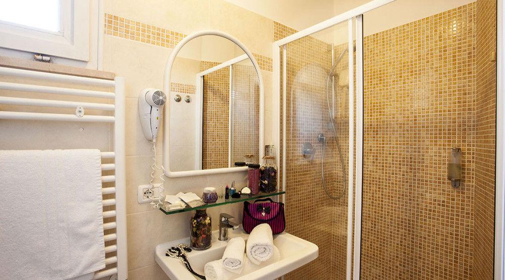 Hotel Locanda Rosy