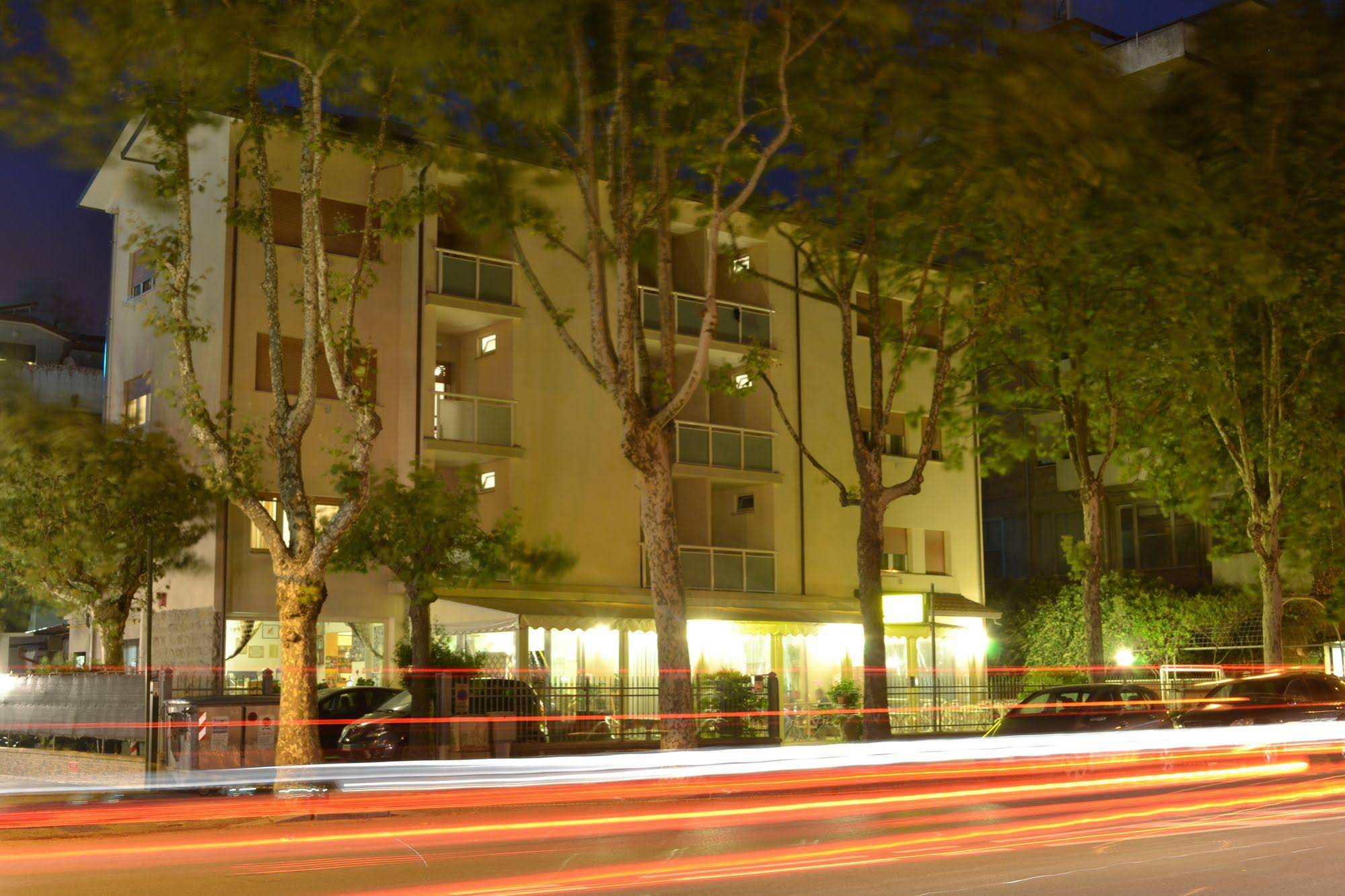 Hotel Alta Marea