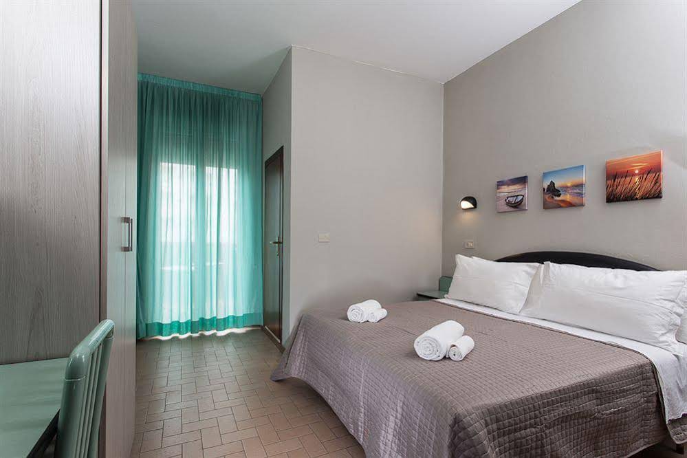 Hotel Mediterraneo