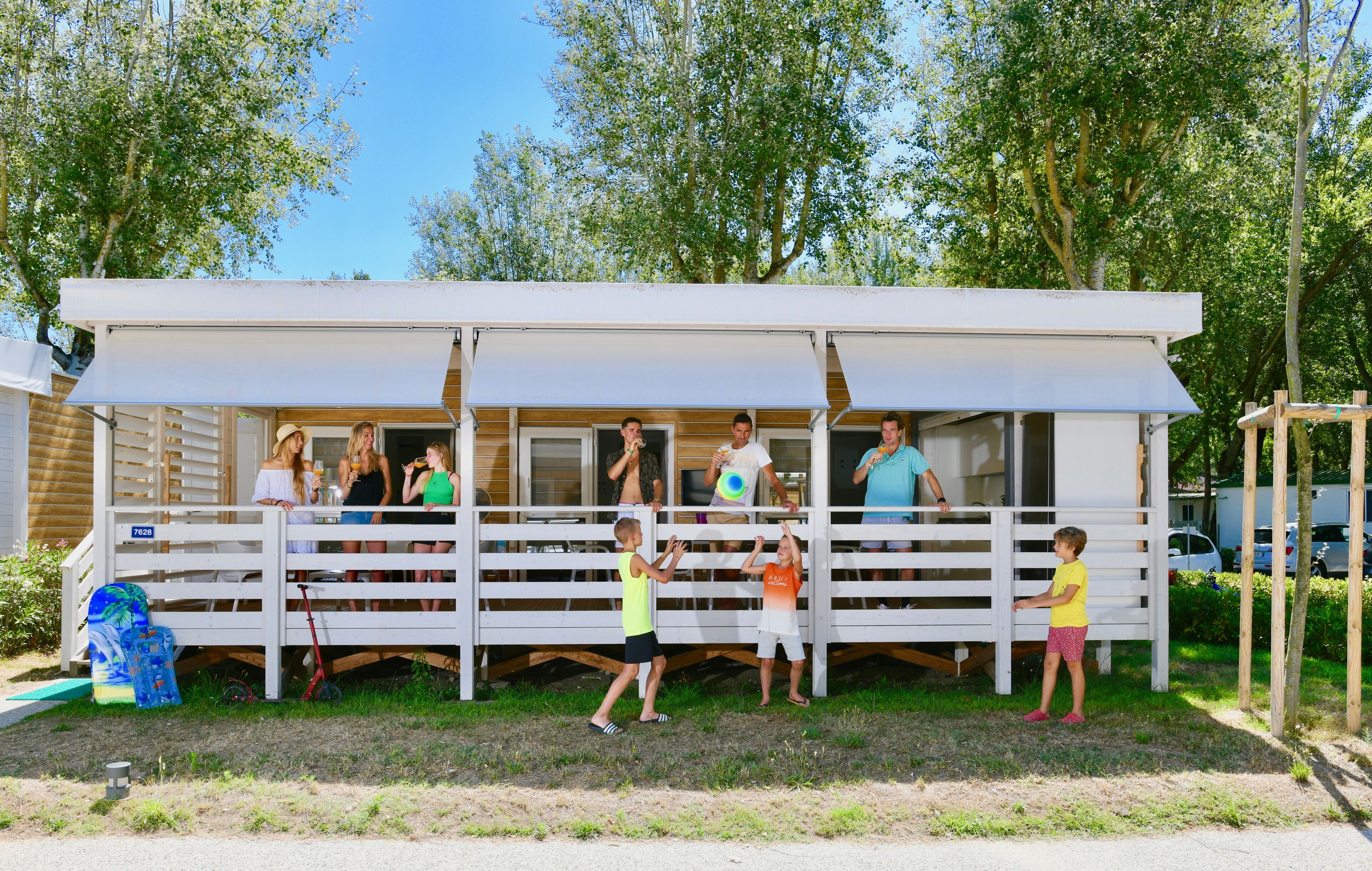 Isamar Holiday Village