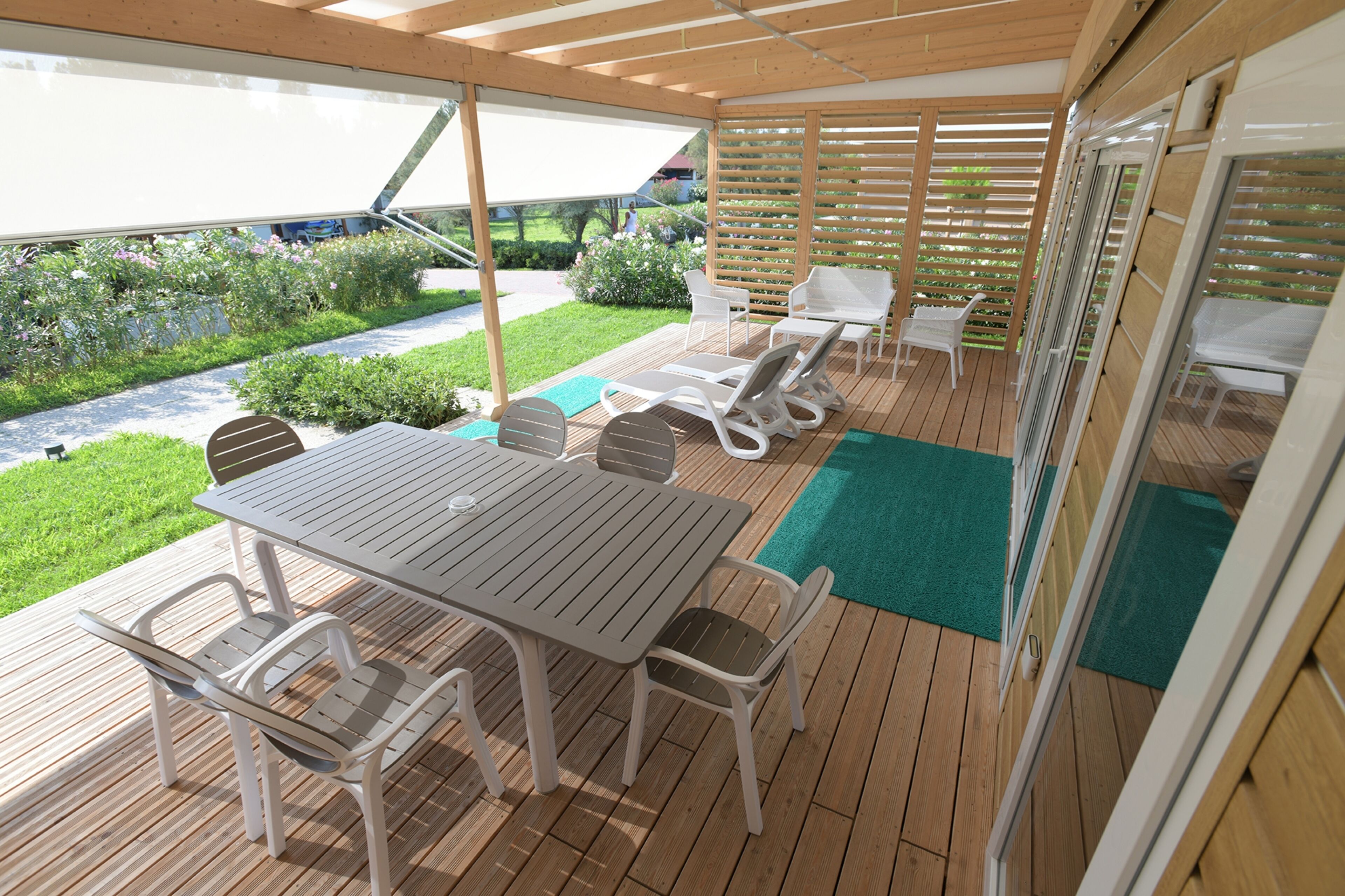 Isamar Holiday Village