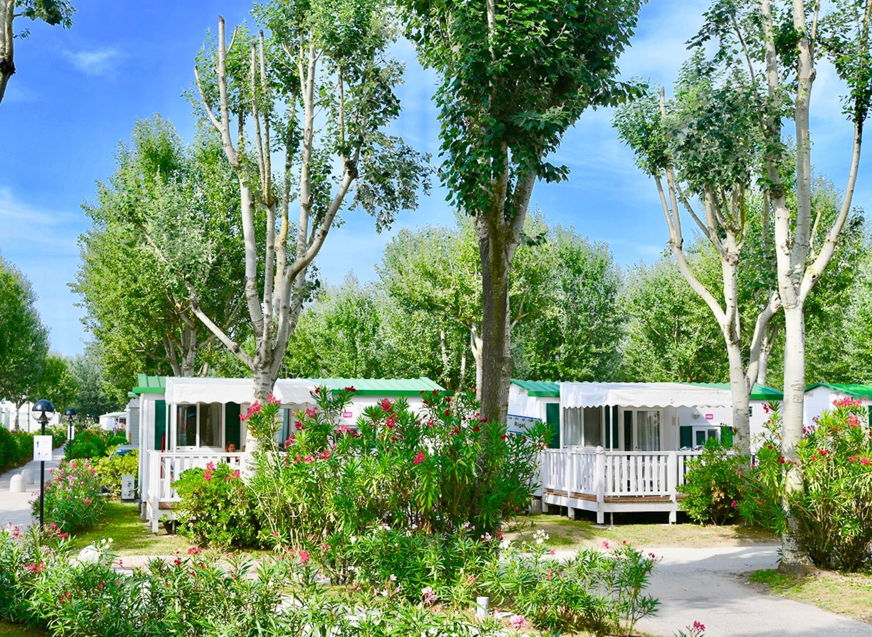 Isamar Holiday Village