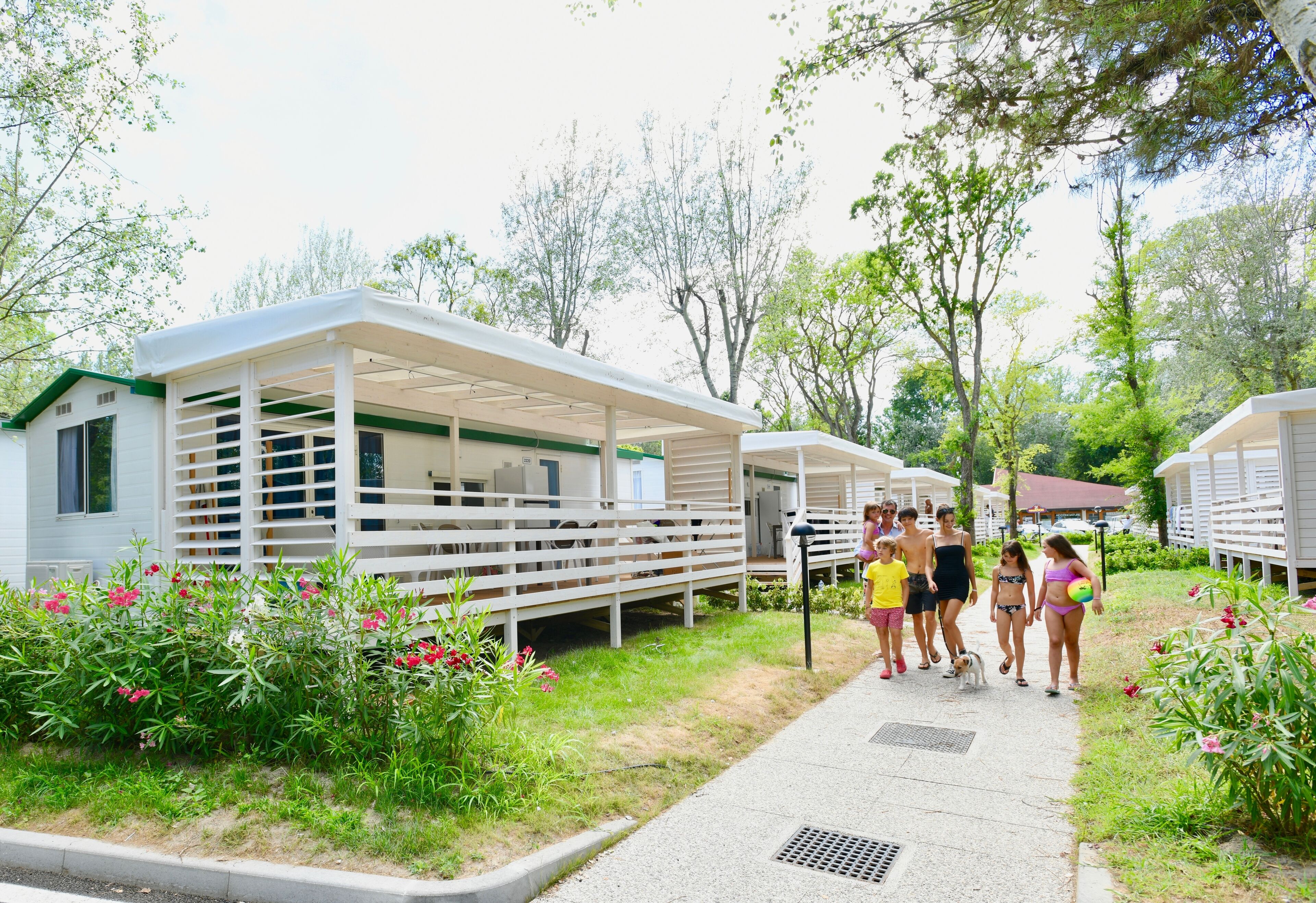 Isamar Holiday Village