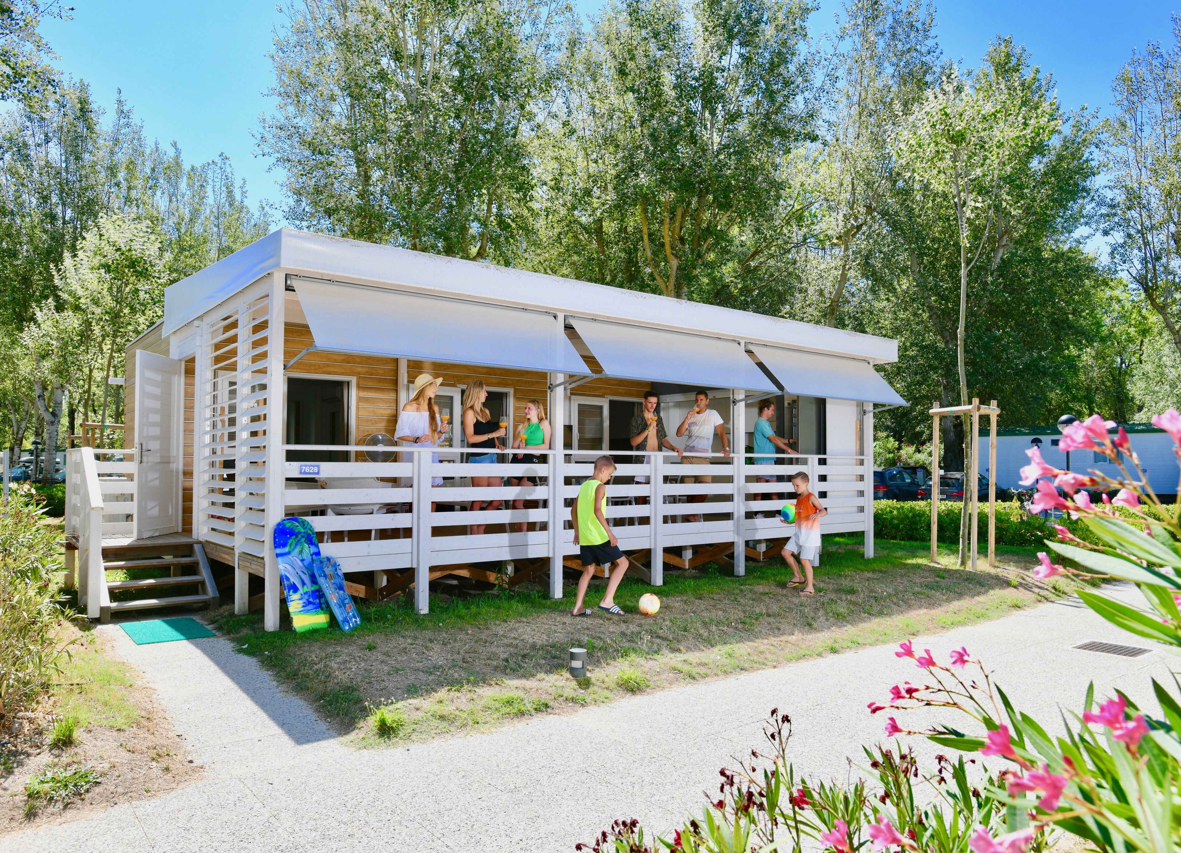 Isamar Holiday Village