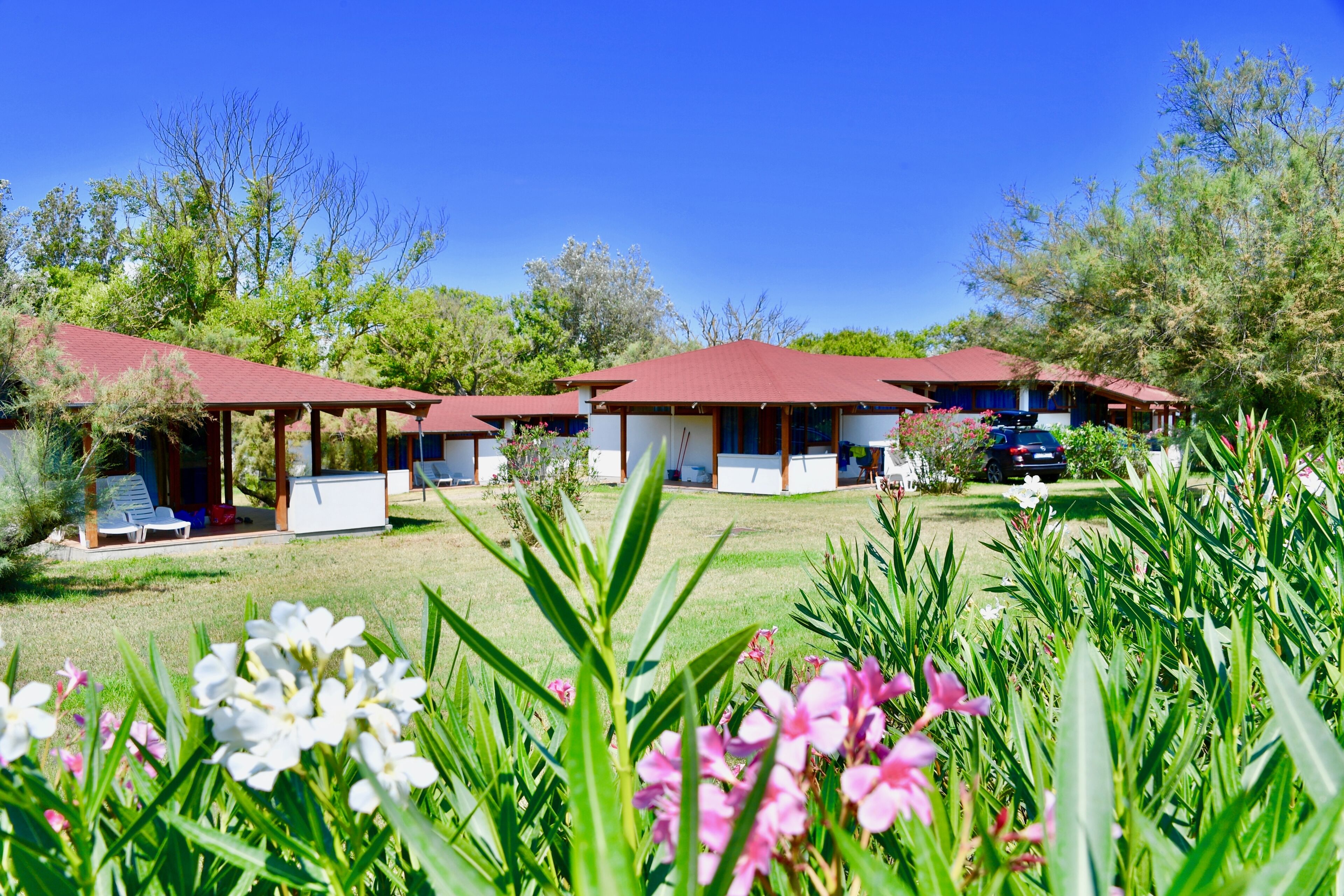 Isamar Holiday Village