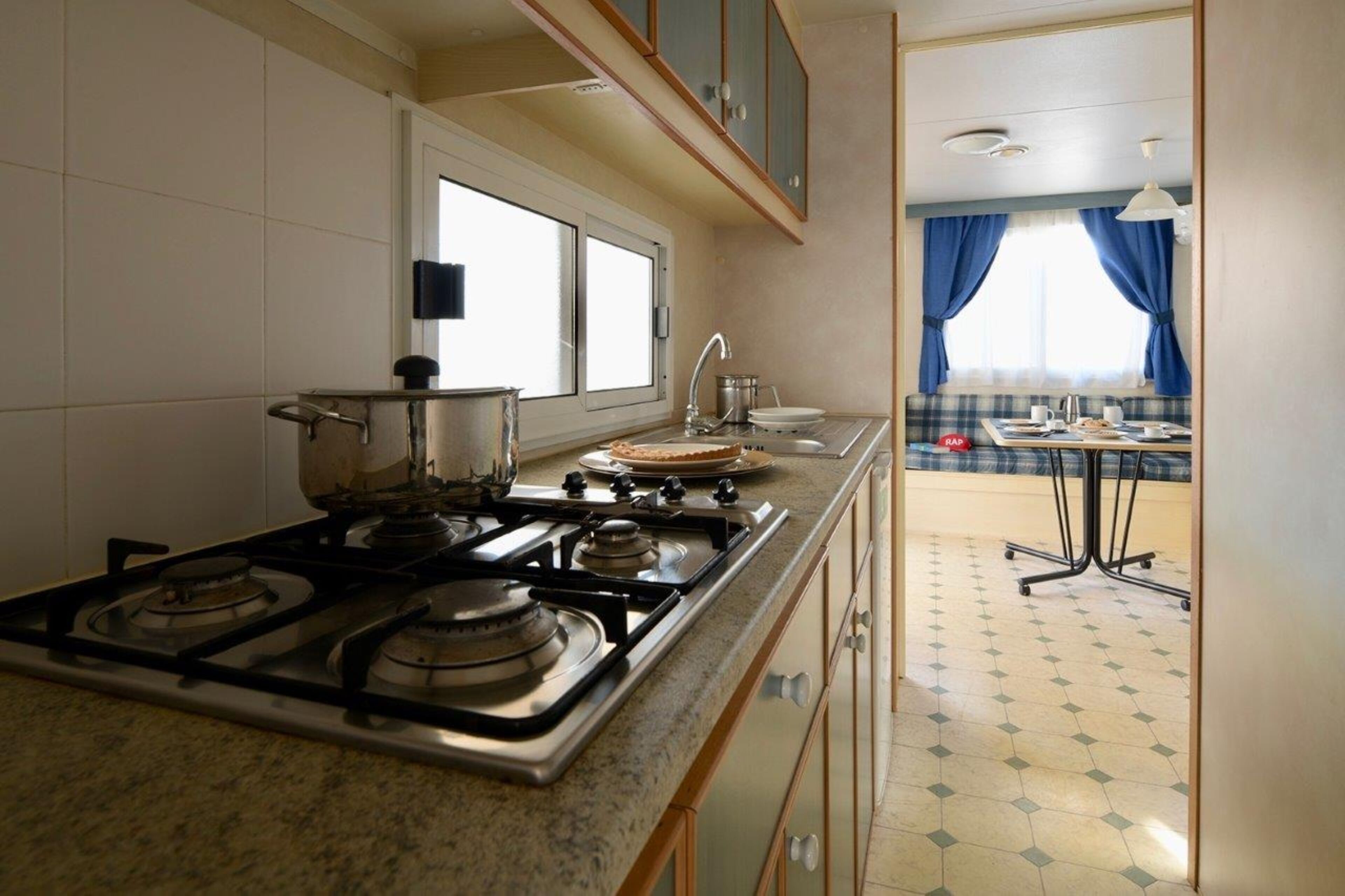 Isamar Holiday Village