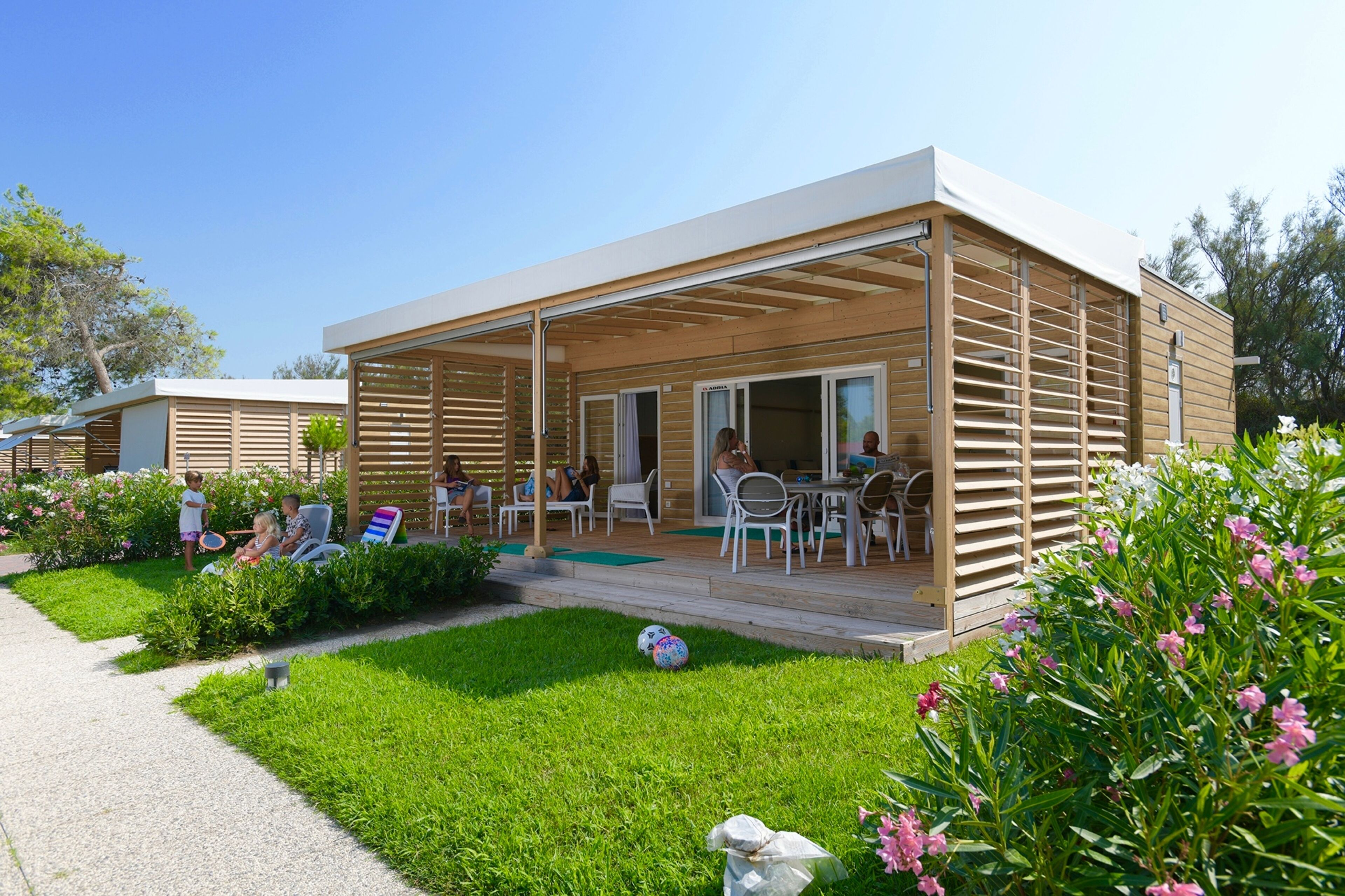 Isamar Holiday Village