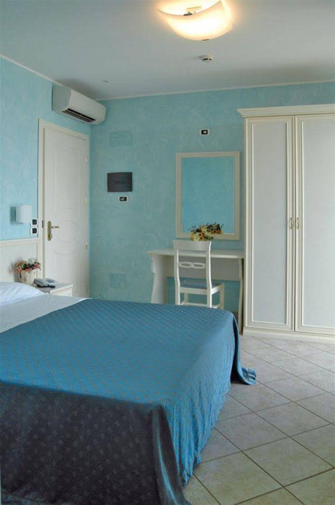 Hotel Captial