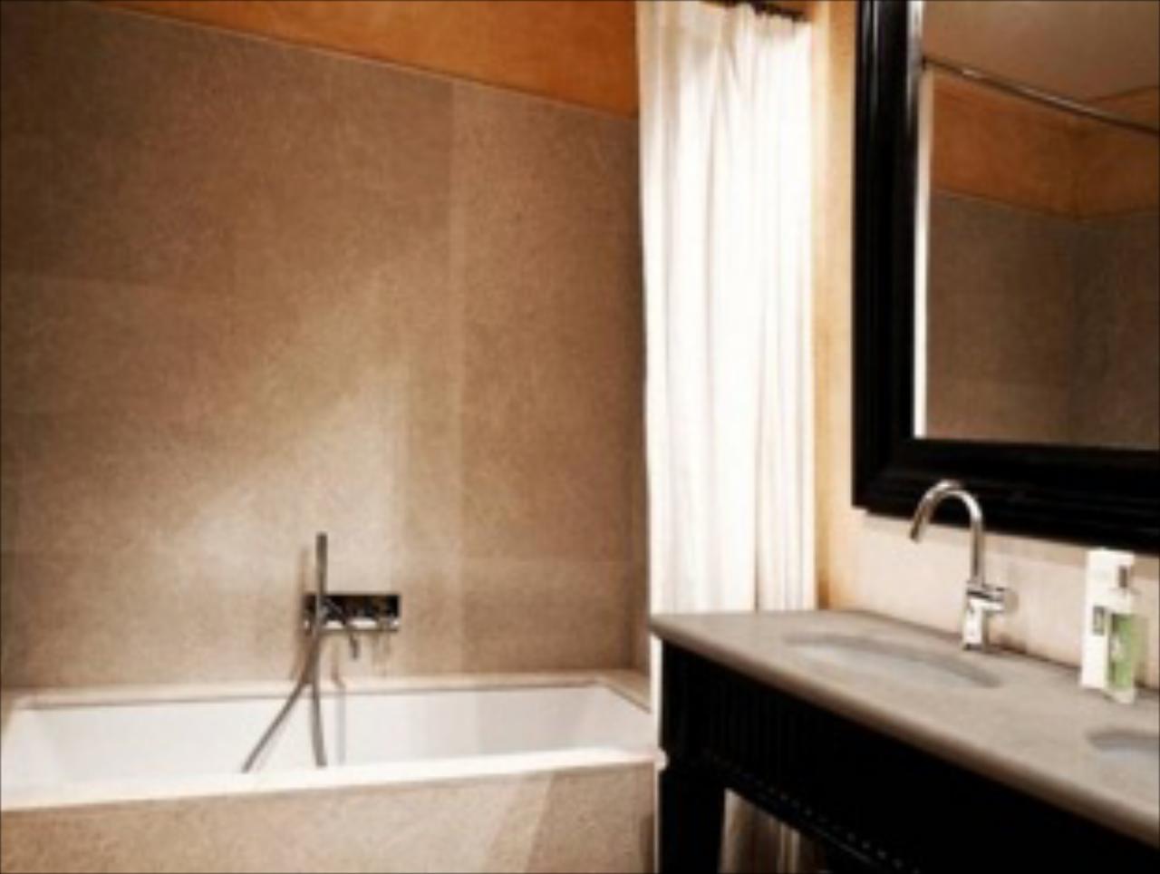 Siri Hotel