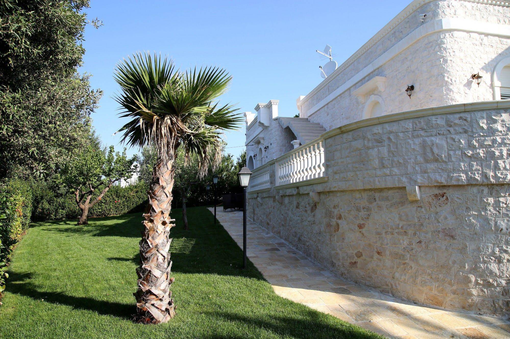 Villa Angelina
