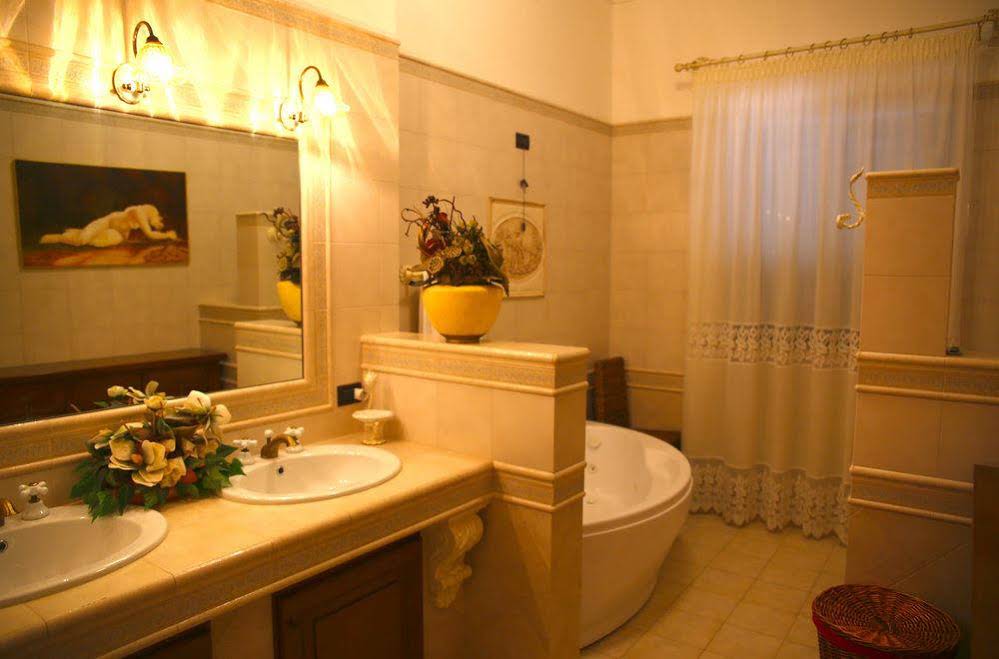 Villa Tonia