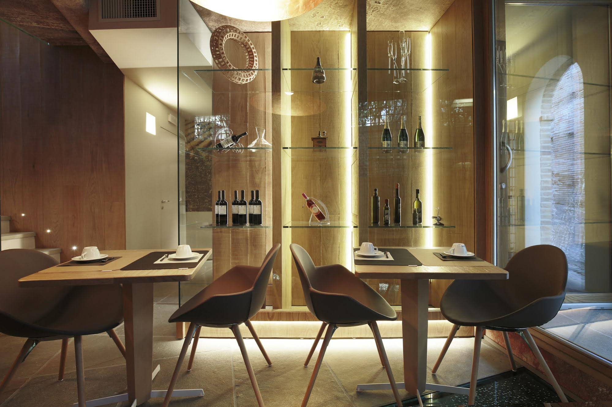 La Loggia Historic Resort