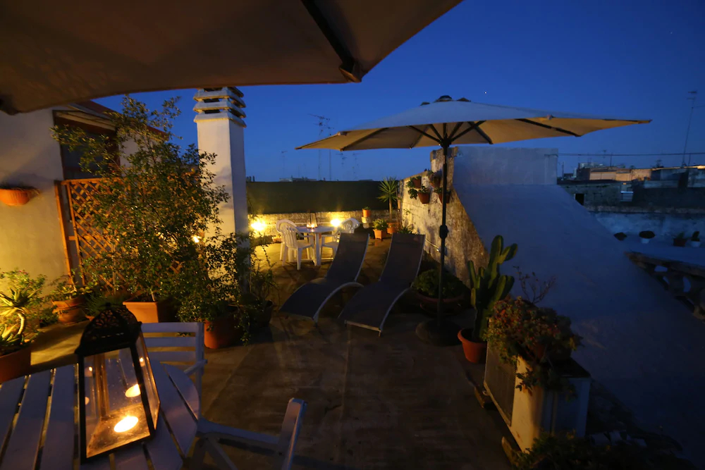 Idomeneo 63 Bed & Breakfast