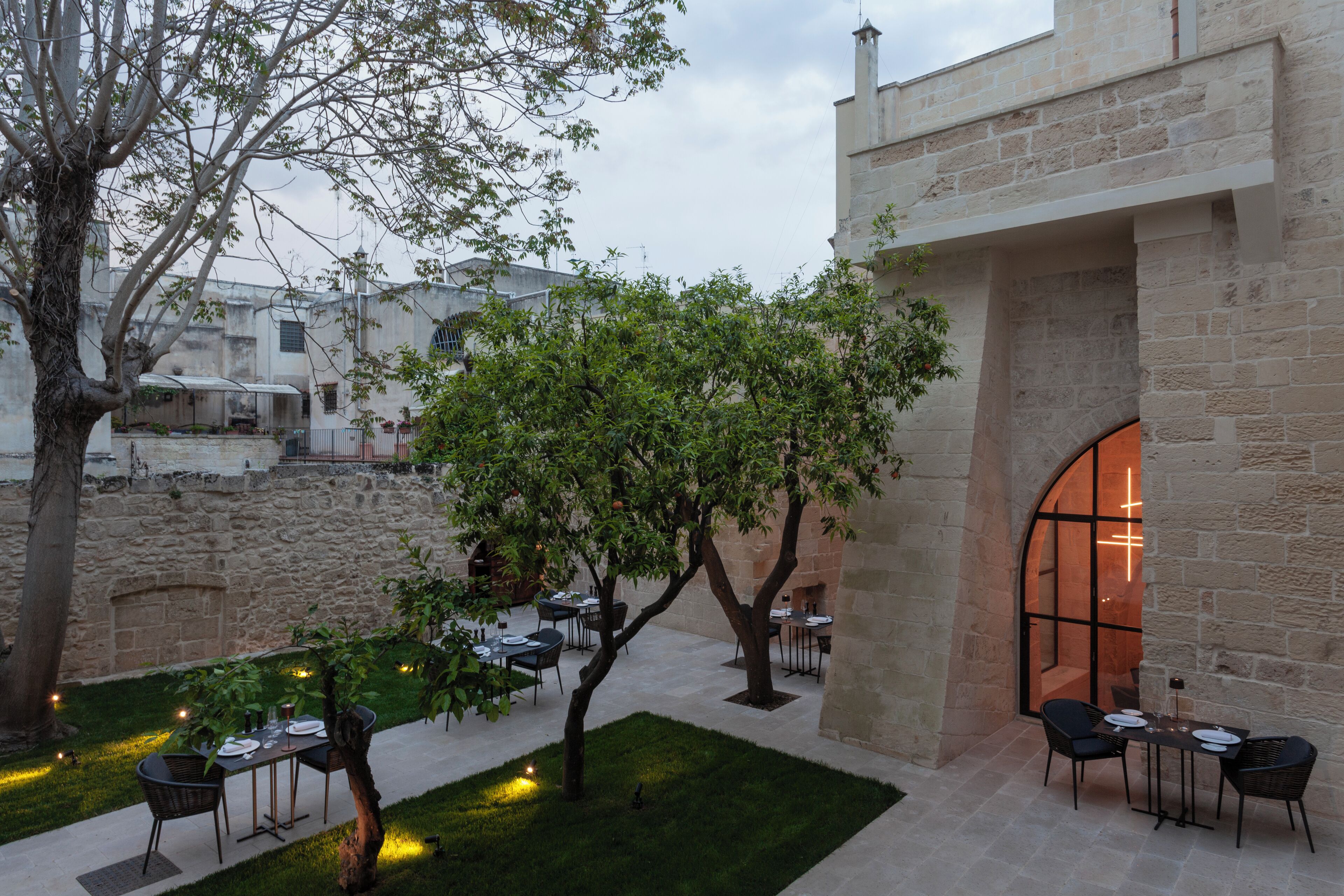 Palazzo Zimara Boutique Hotel