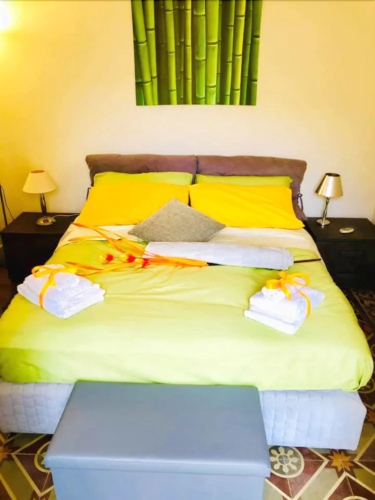 Piazza Duomo B&B