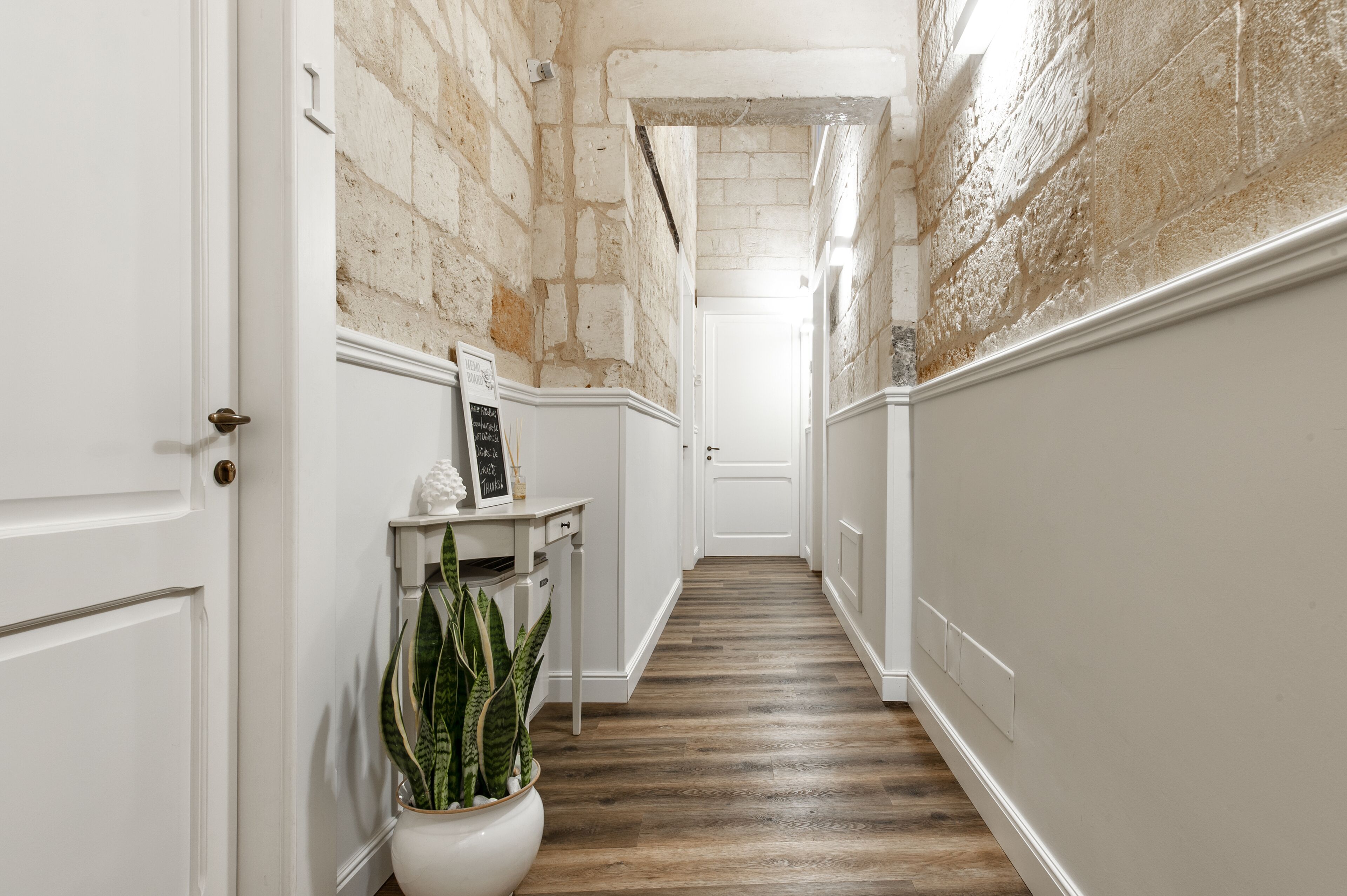 Vittoria Luxury House