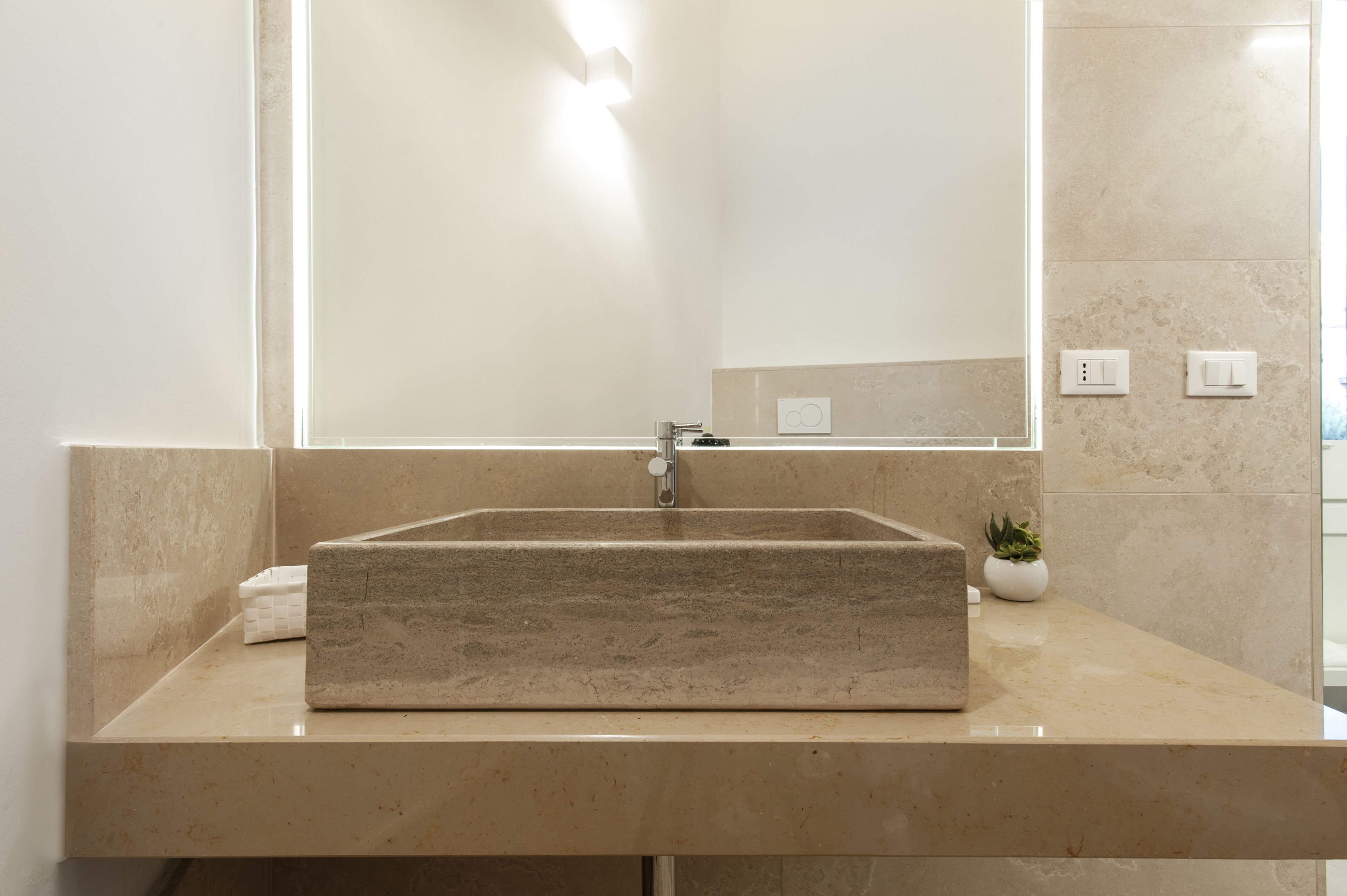 Vittoria Luxury House