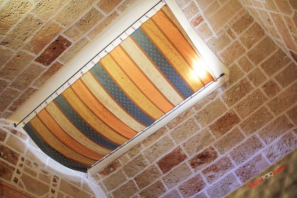 Exedra Holiday House