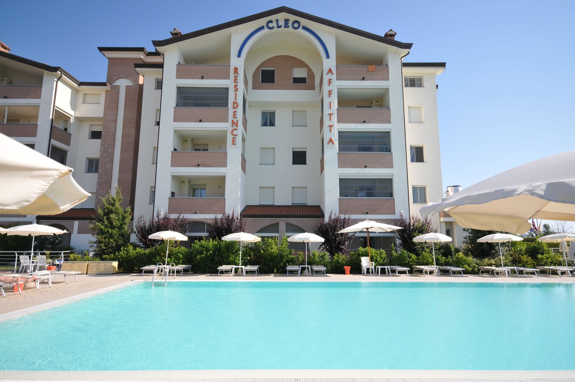 Cleo Residence