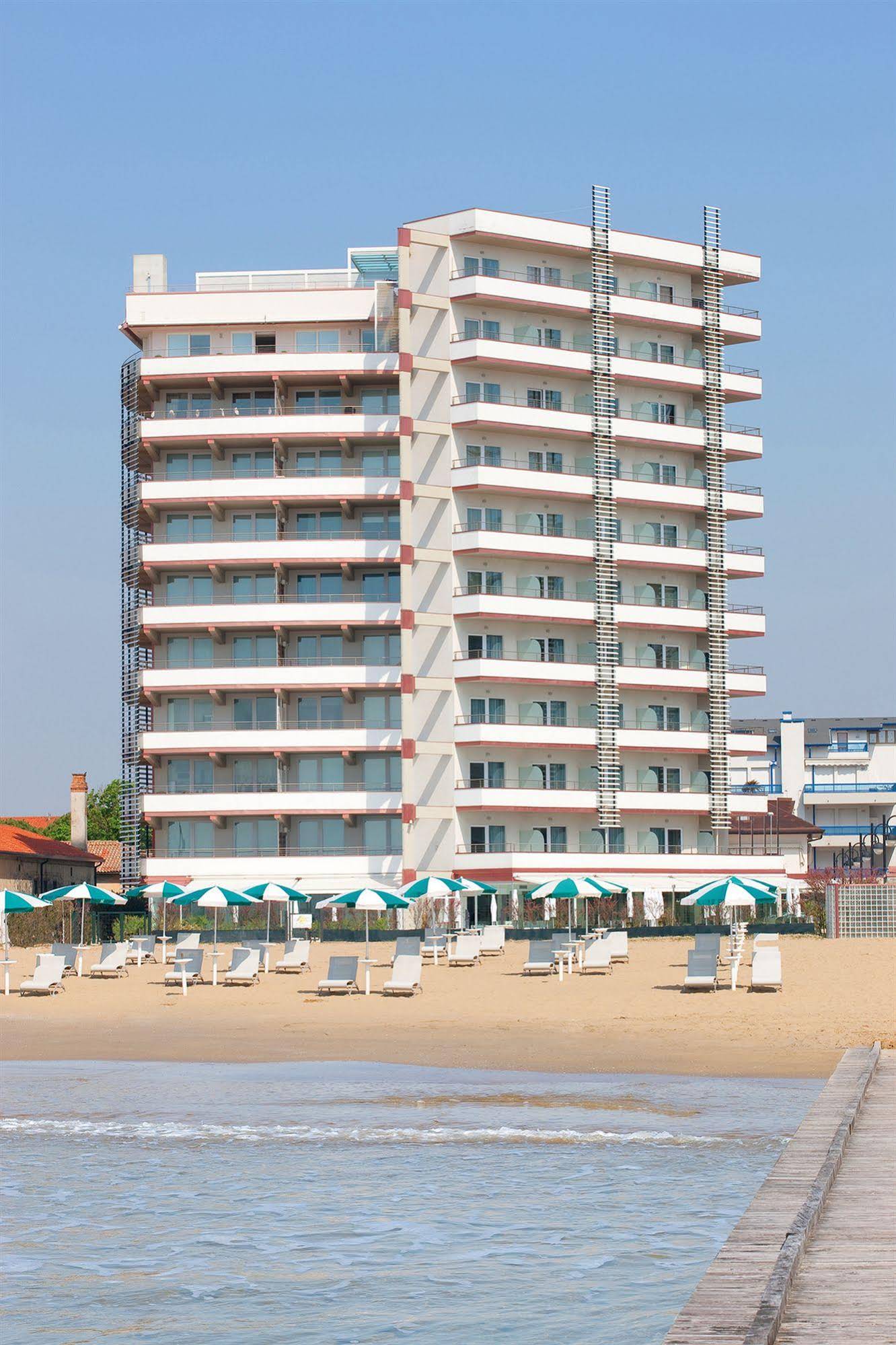 Adriatic Palace Hotel