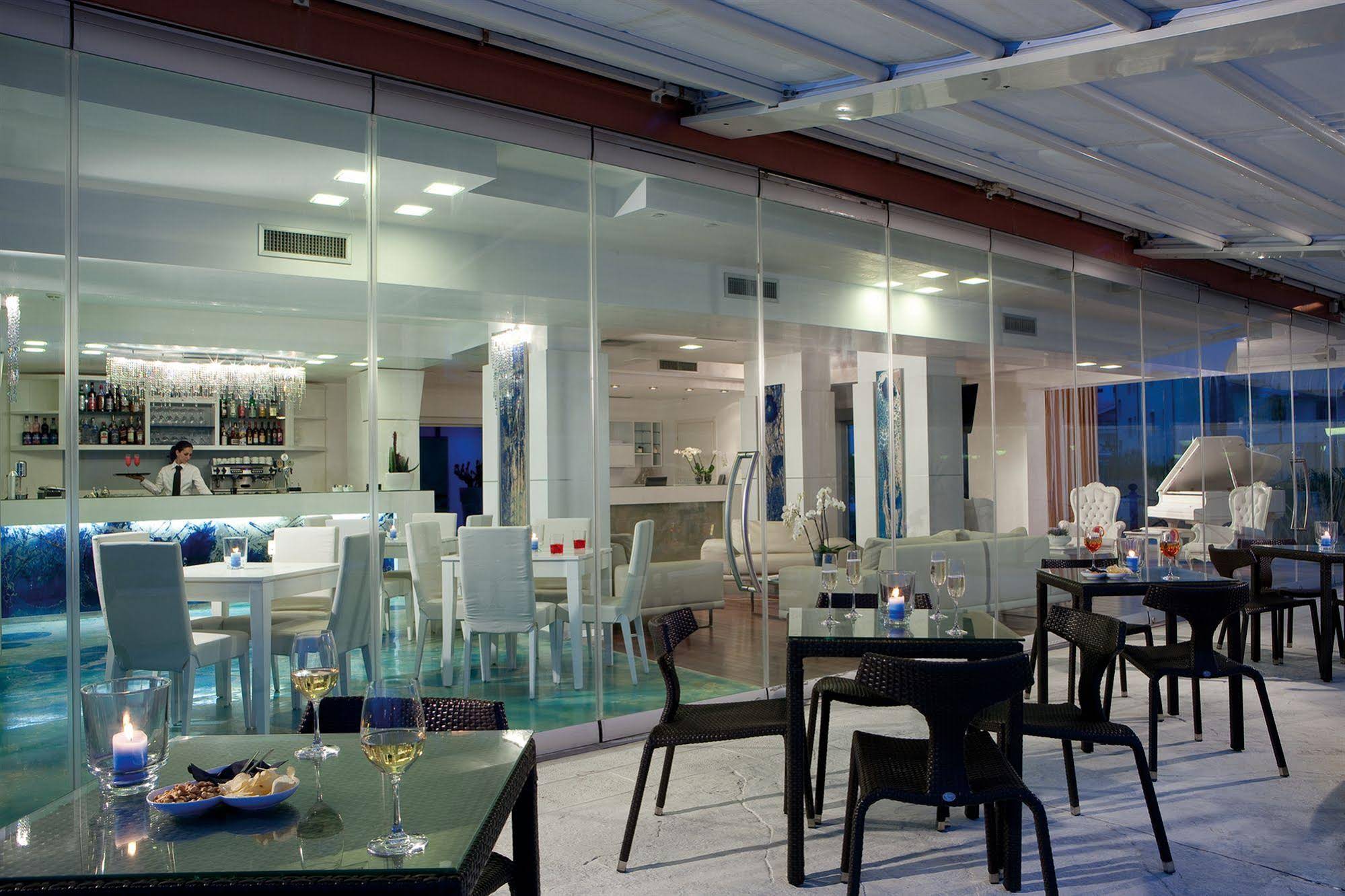 Adriatic Palace Hotel